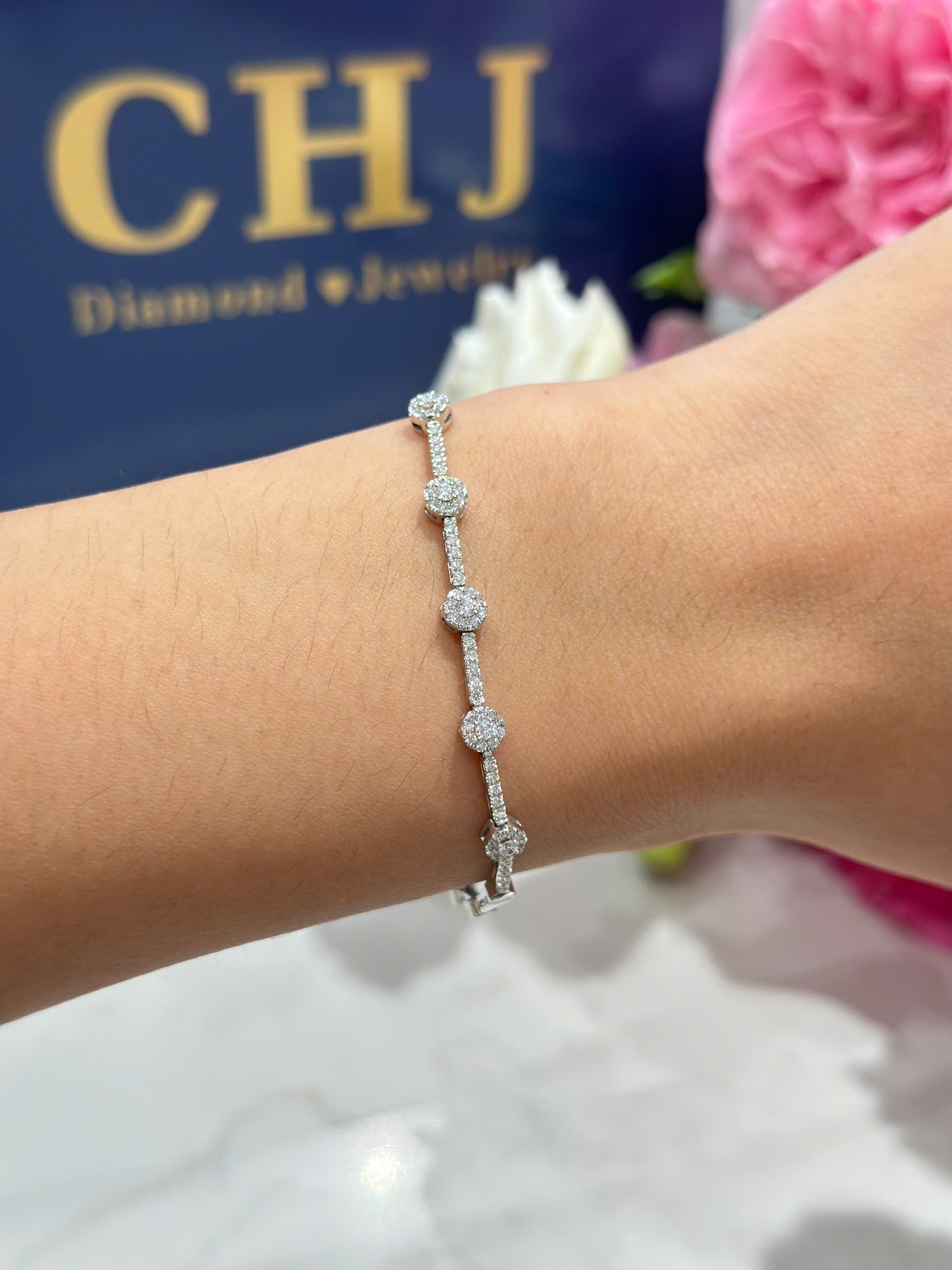 Lắc Tay Kim Cương 