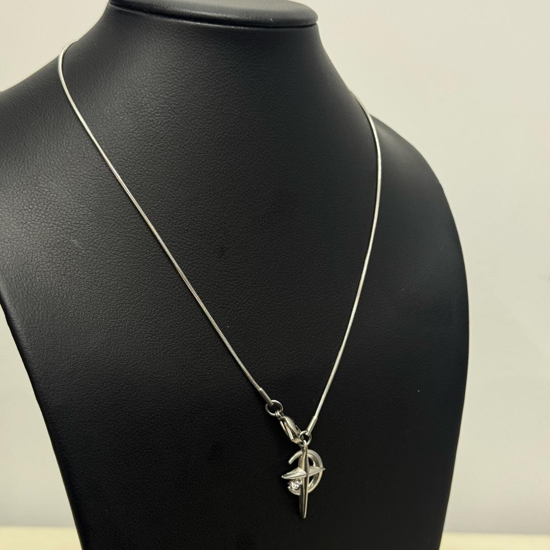 Vòng cổ titan charm sao và trăng._thumbnail_3