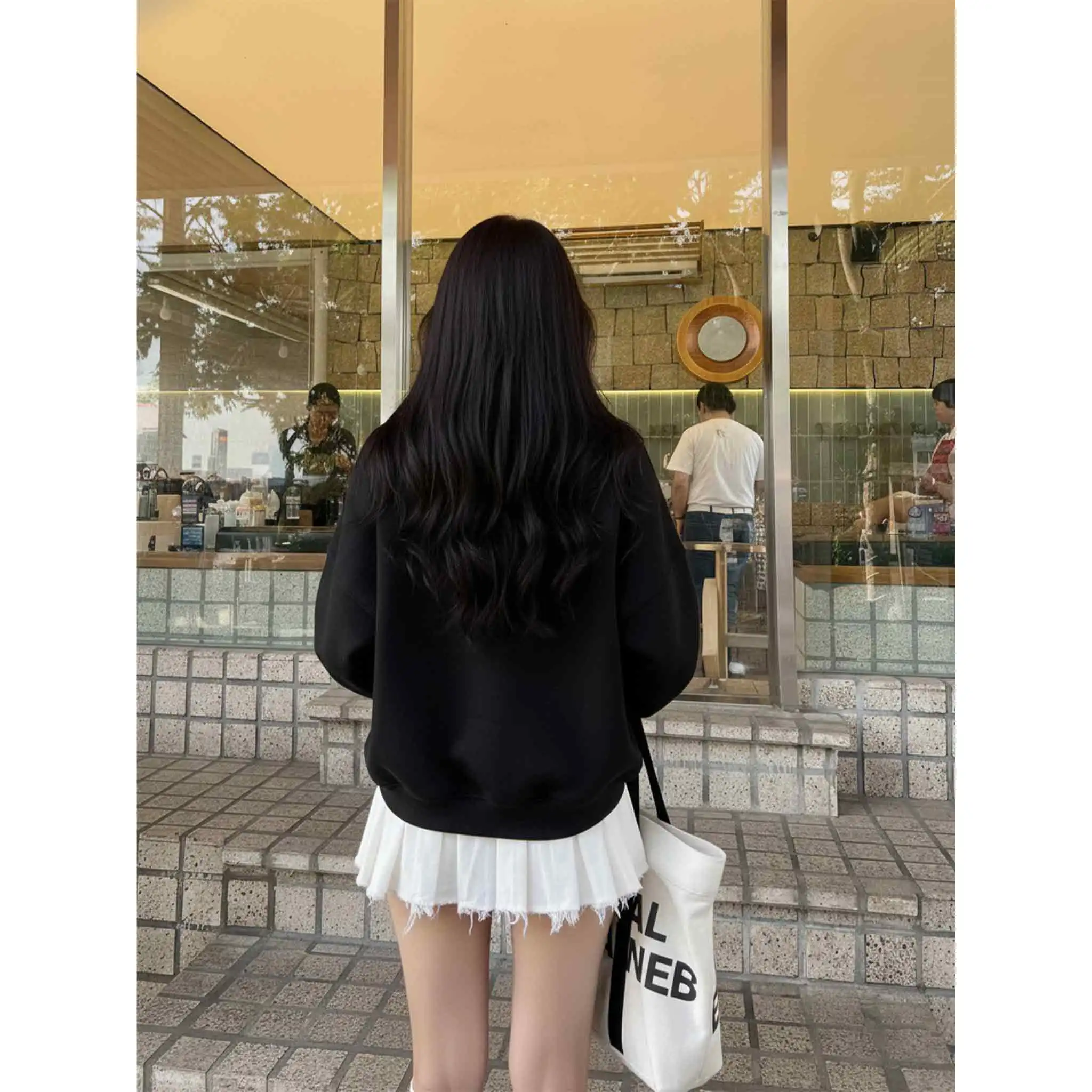 Áo Sweater form boxy Miucho nỉ 2 da dày dặn thoáng mát thoải mái mỗi ngày in chữ MIU basic 2831_thumbnail_9