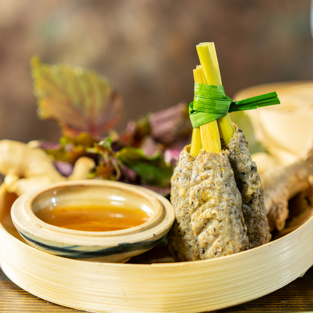 Chả Ốc Bươu Bọc Sả 250g – Giòn Ngon Đậm Vị, Đặc Sản Việt Gói Gọn Trong Từng Cây_thumbnail_3