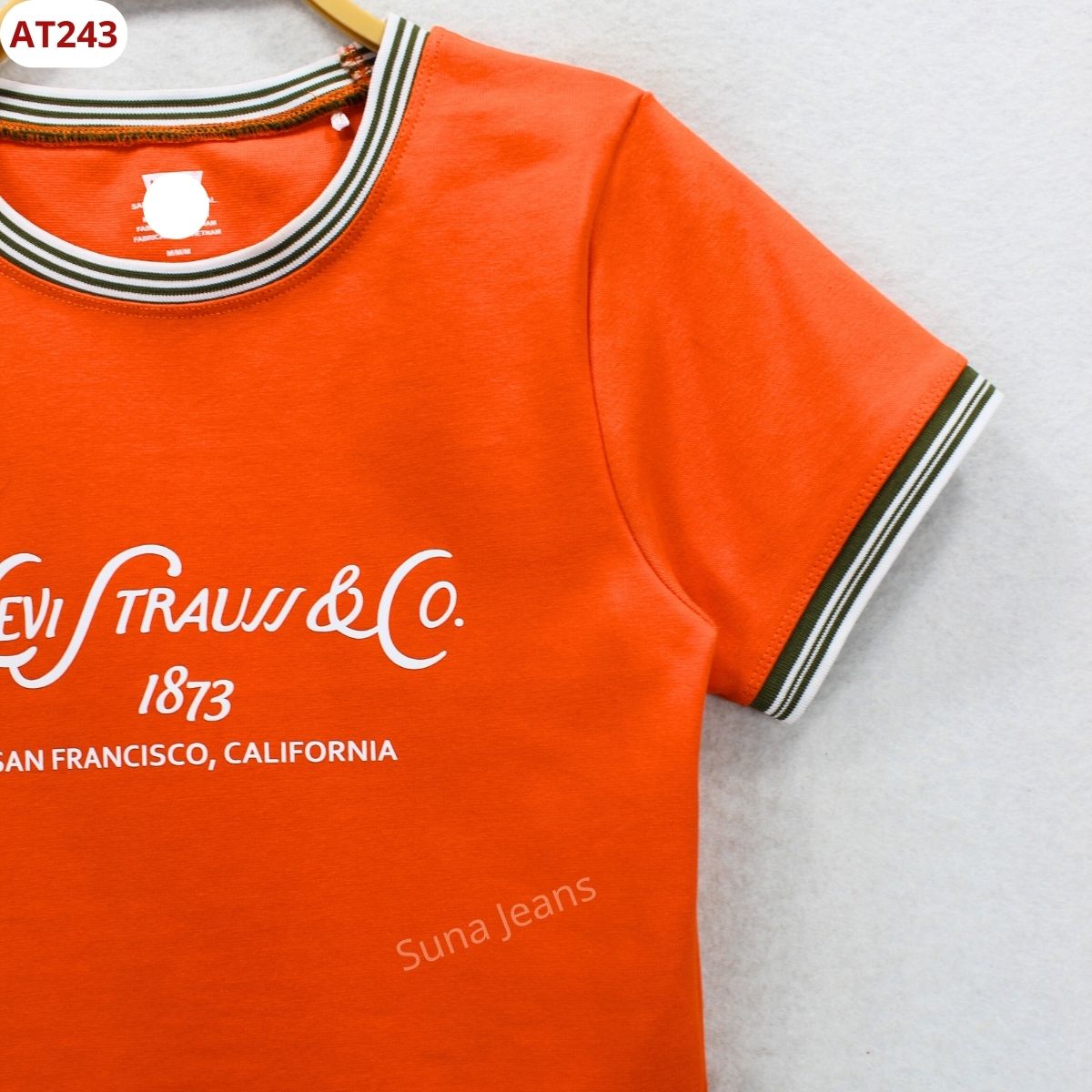 AT243 - Áo thun crop Lê Vi_thumbnail_6