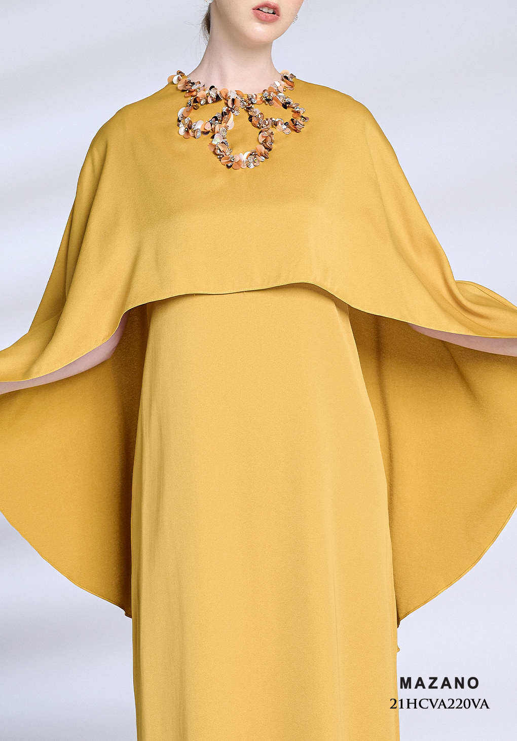 Đầm vàng dạ hội đính đá_thumbnail_5