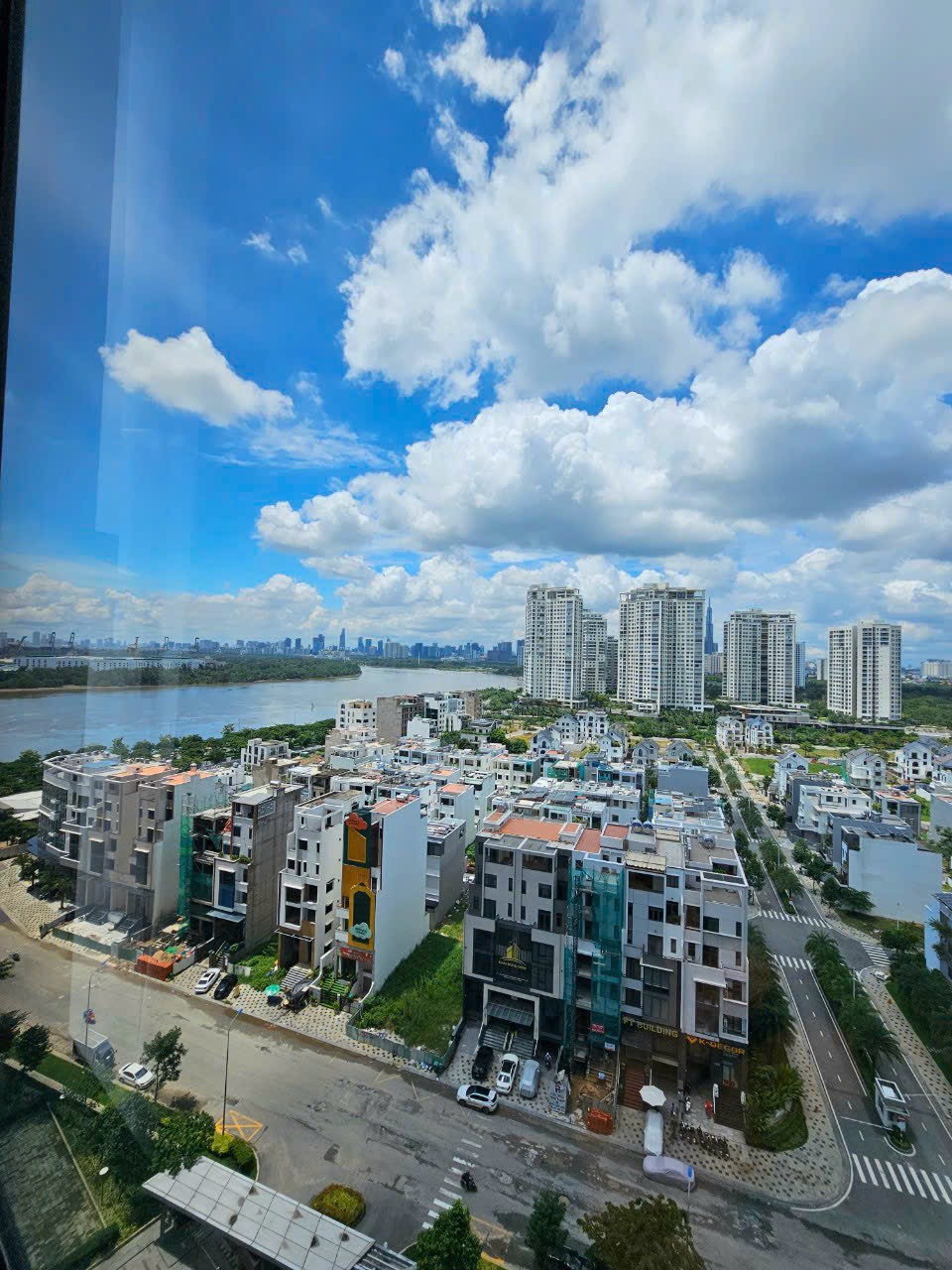 Góc cho thuê căn hộ 3 phòng ngủ (110m2) tầng cao - nội thất cơ bản - giá tốt nhất dự án 34tr/tháng_thumbnail_2