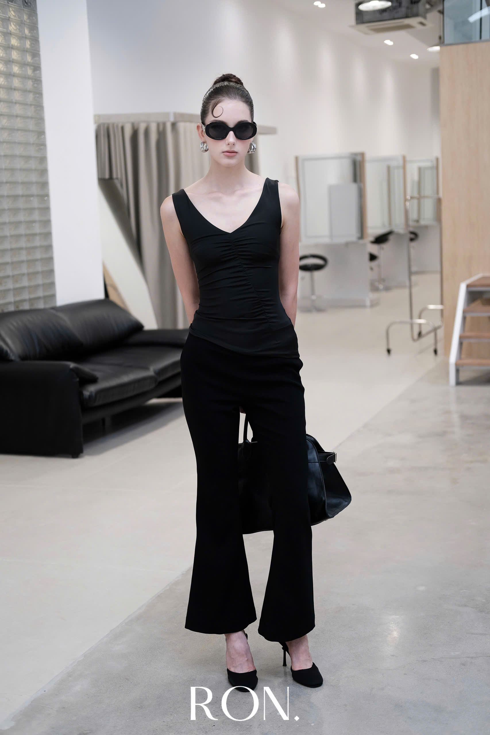 Quần loe thường