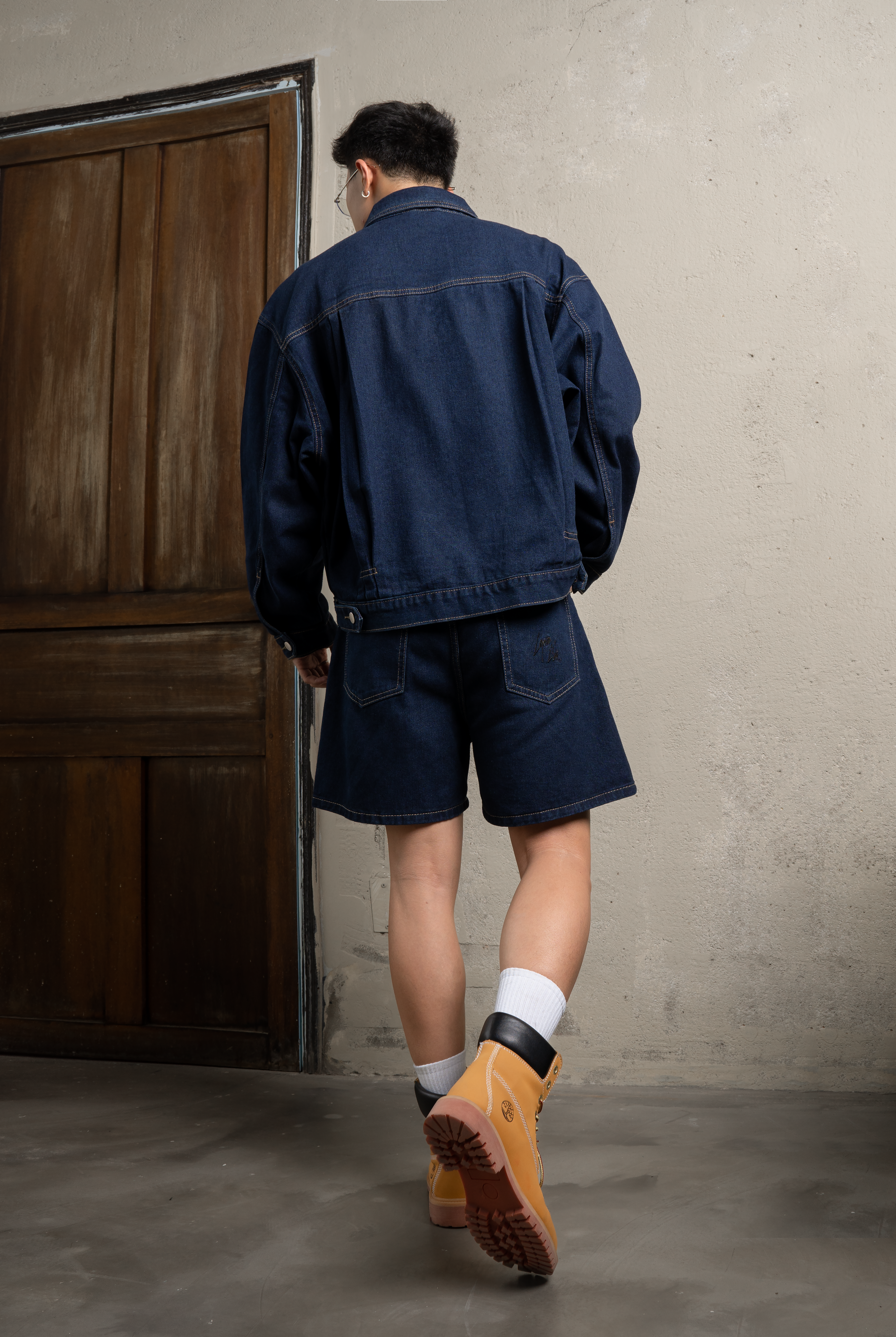 (TẶNG ÁO BODY ) Set short jean phối áo khoác jean PANADOL cùng chất, cùng màu_thumbnail_3