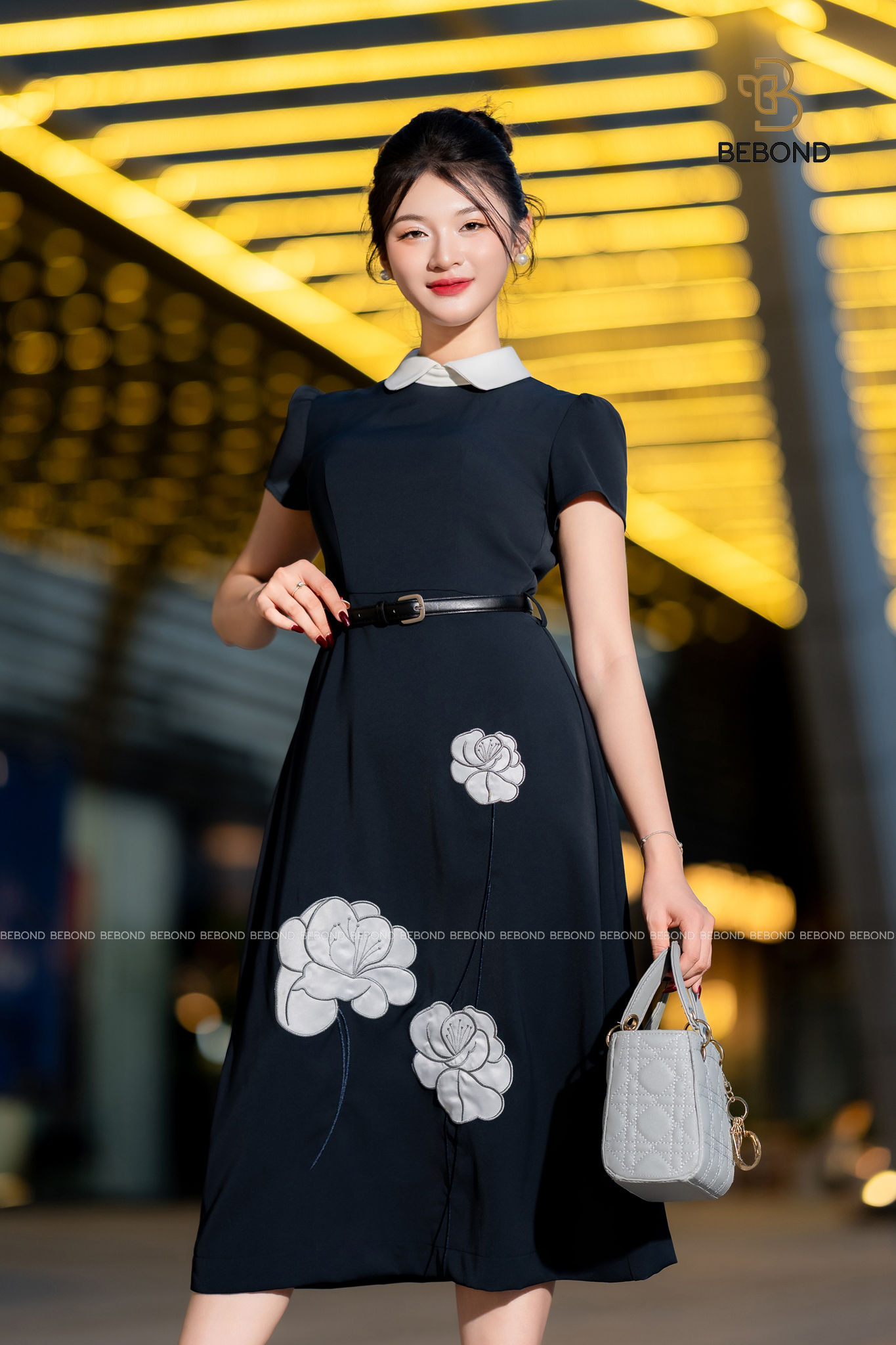 Đầm cổ sen AMARA màu ĐEN_thumbnail_3