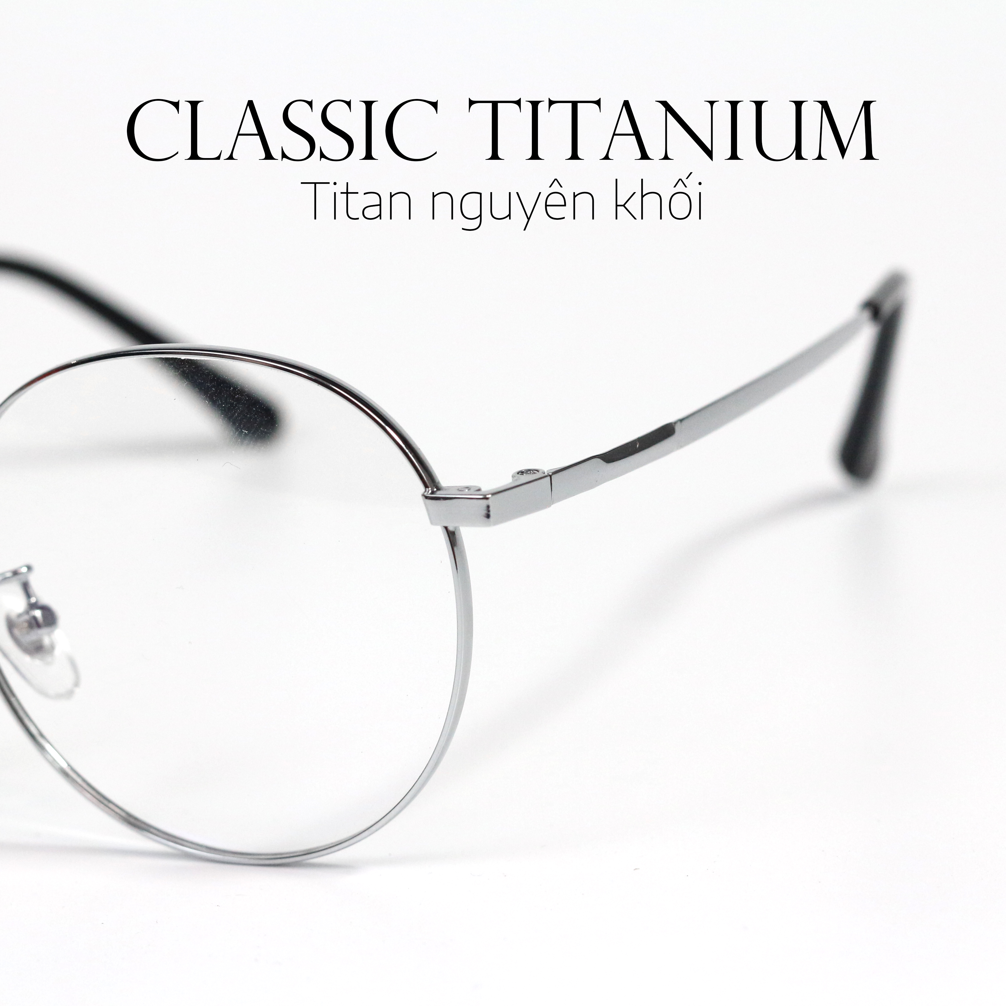 Classic Titanium Eyewear Oval Model_thumbnail_9