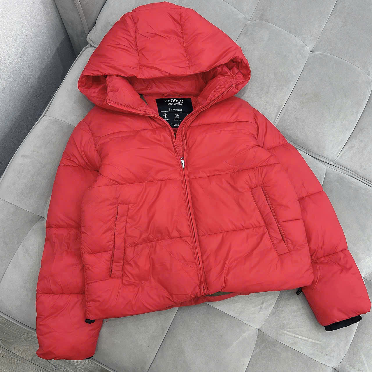 HK269 Áo khoác phao có nón ( ĐỎ )