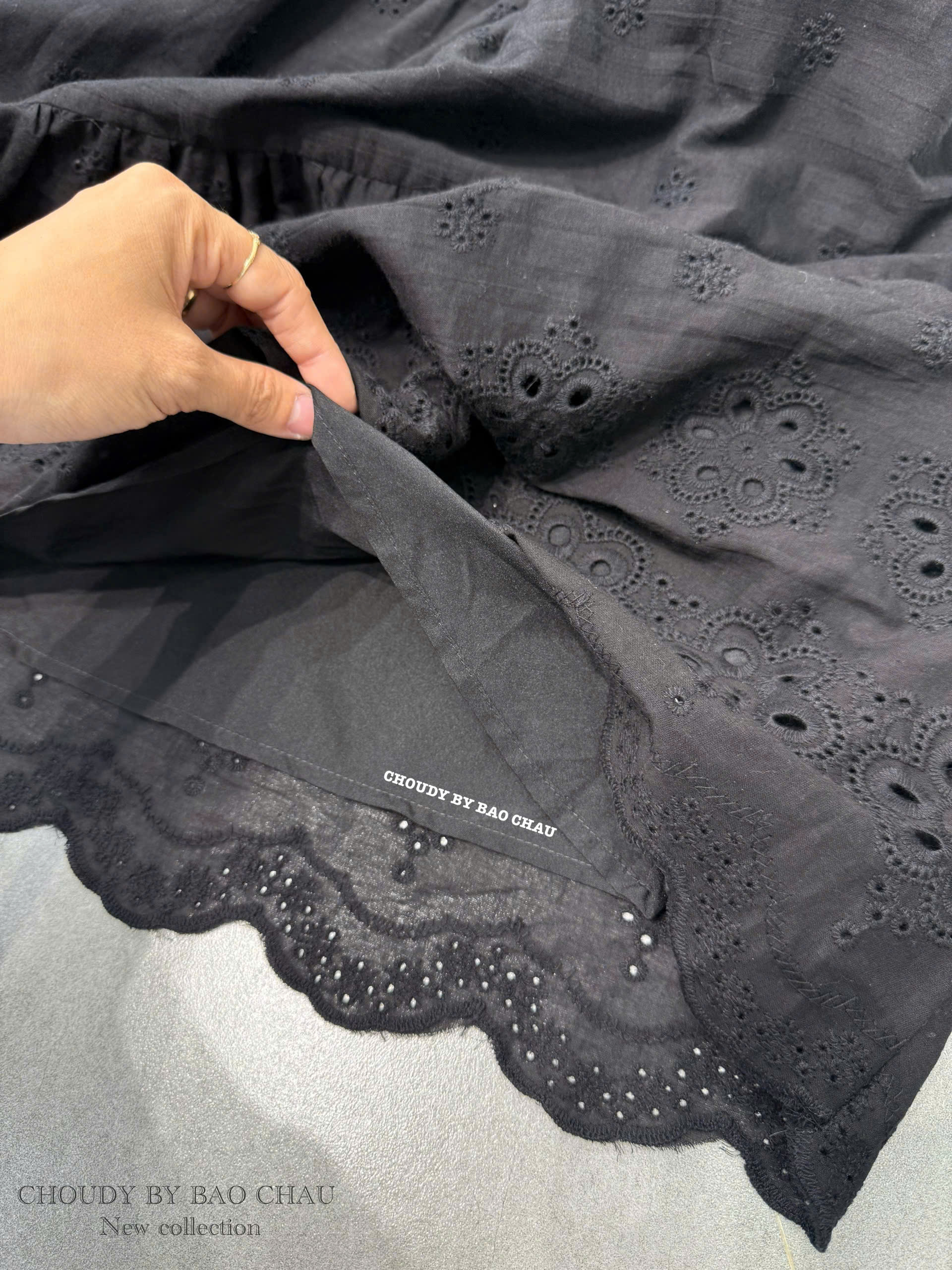 U209 CHÂN VÁY ĐEN_thumbnail_5