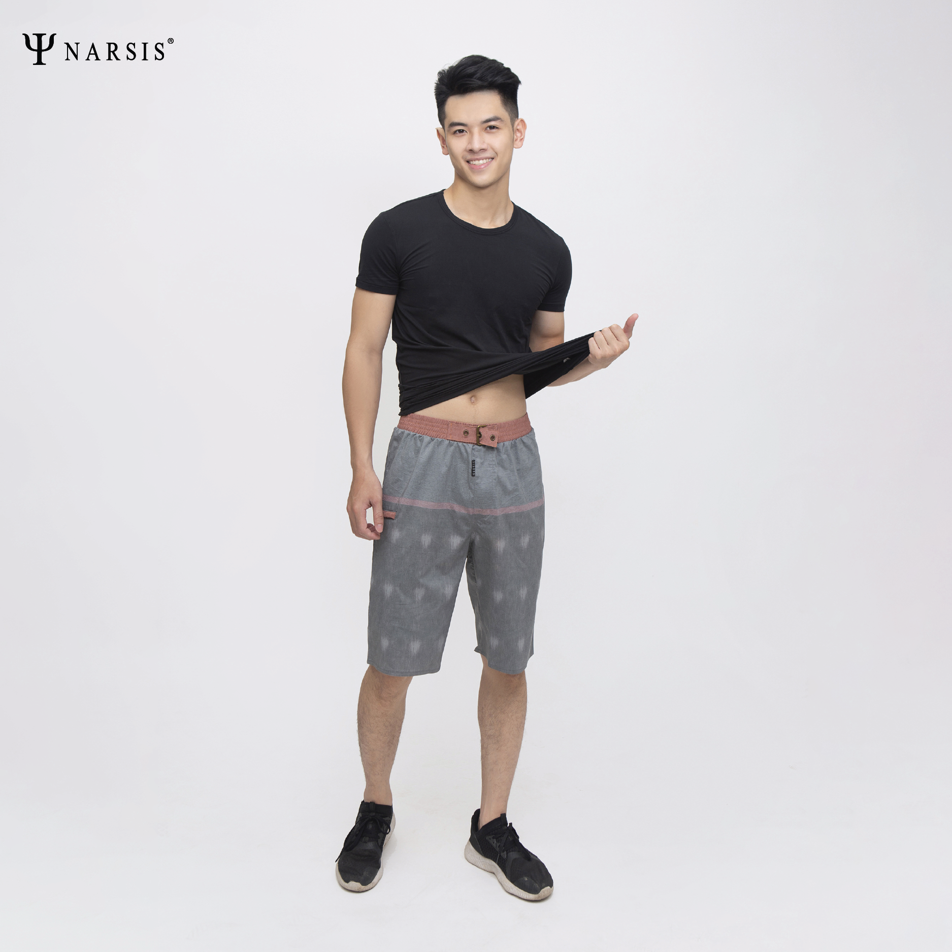 QUẦN SHORT NAM S8018 NARSIS PE NHẸ, THOÁNG KHÍ, THẤM MỒ HÔI, CHẤT LIỆU BỀN, CHỐNG NẮNG