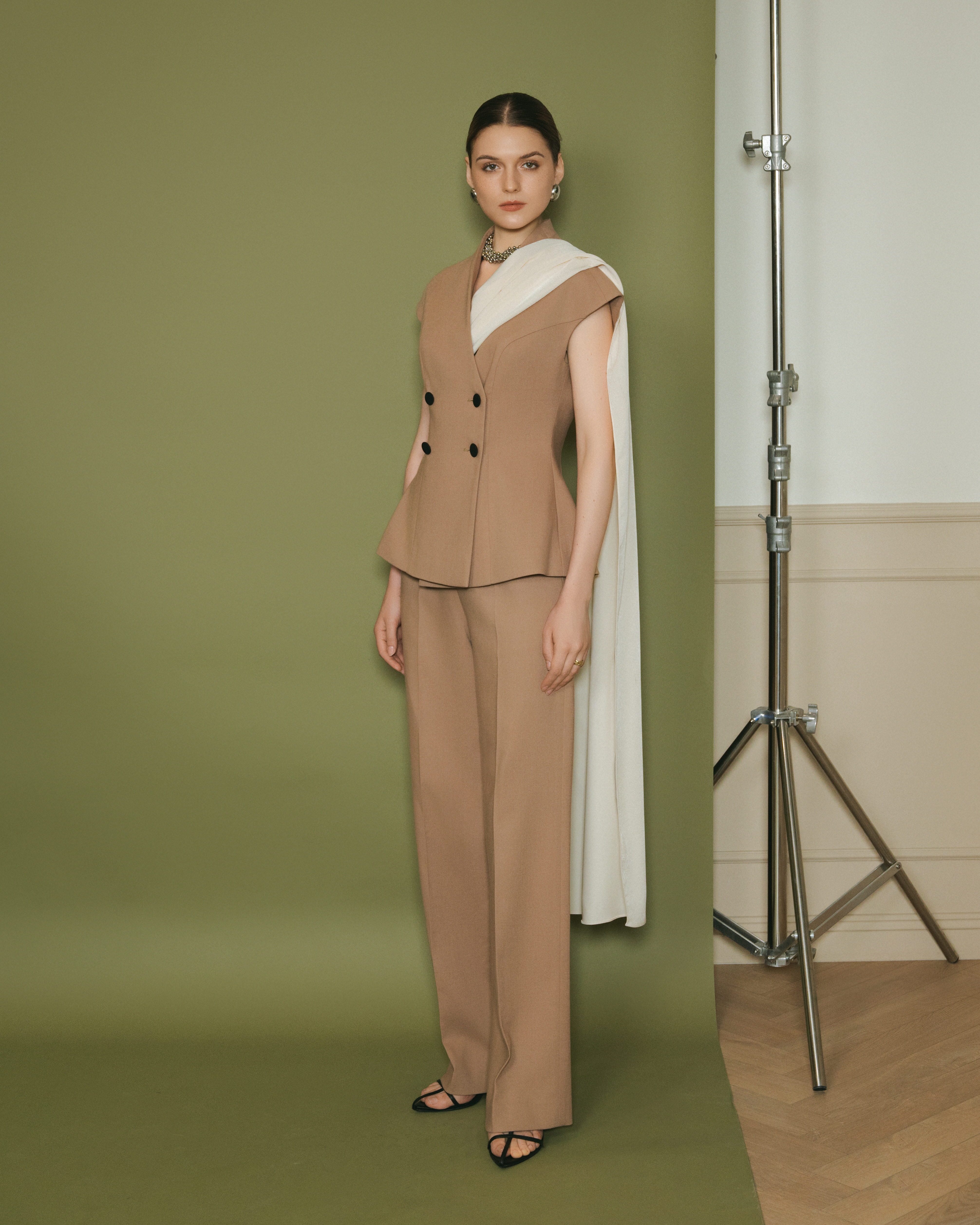 SLOANE TOP - Brown_thumbnail_1