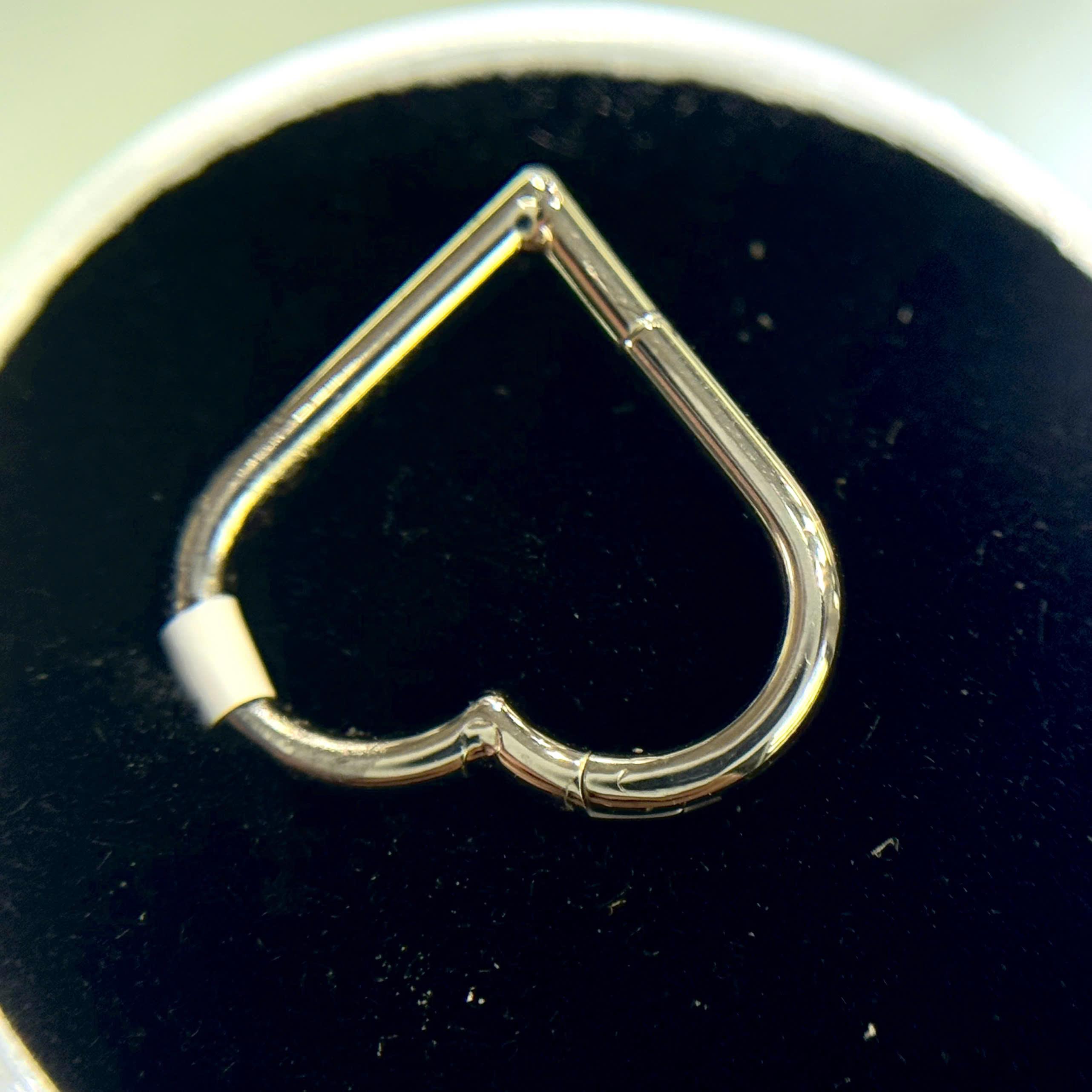 daith titan trái tim.