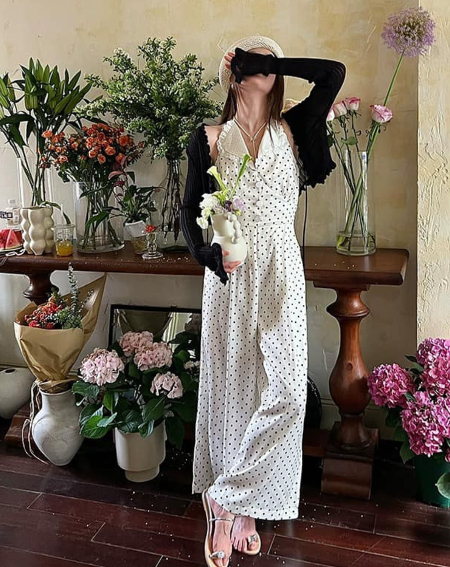 Jumpsuit cổ yếm phối bèo cổ họa tiết chấm bi xinh_thumbnail_1