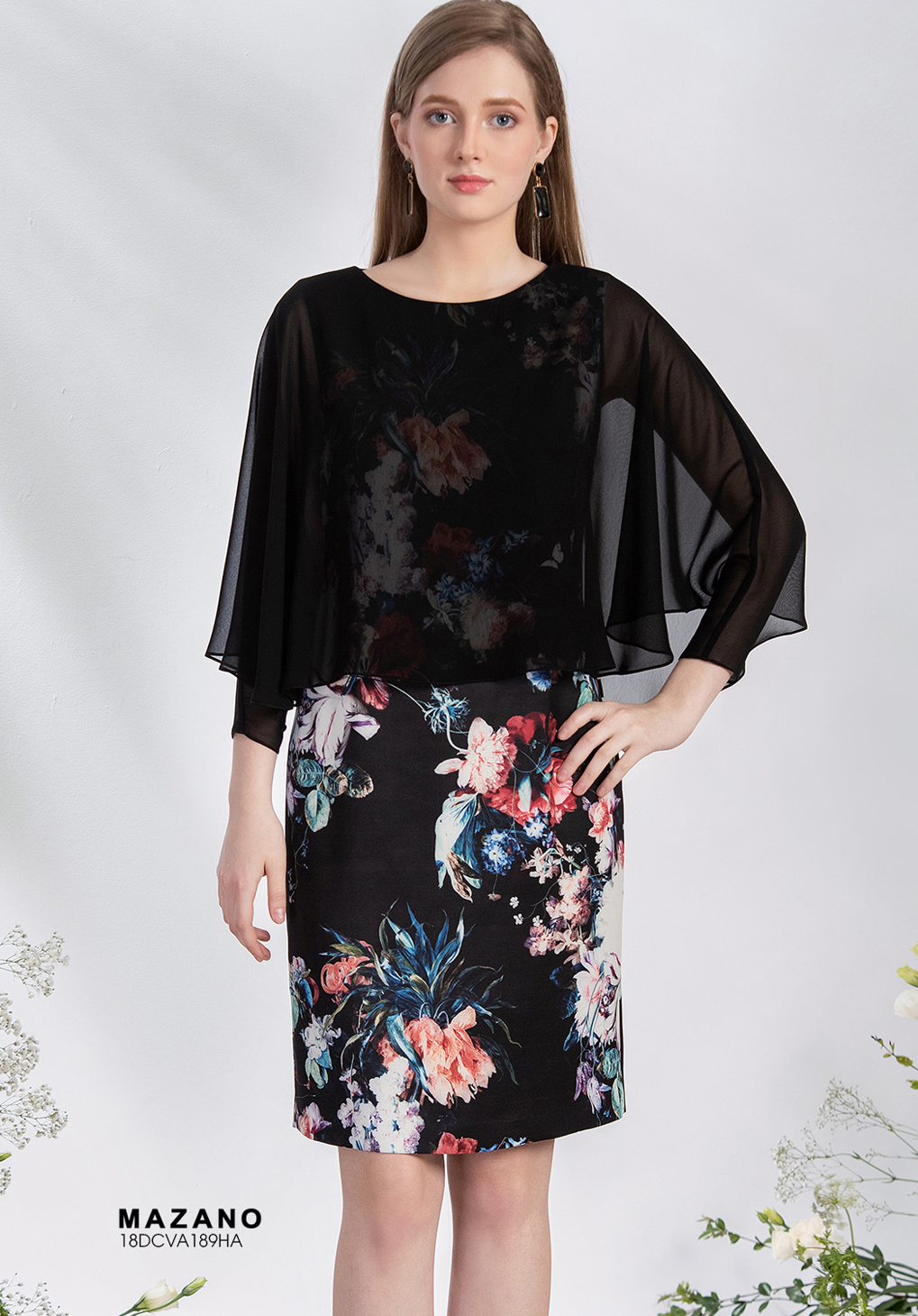 Váy đen phủ họa tiết tay cách điệu_thumbnail_2