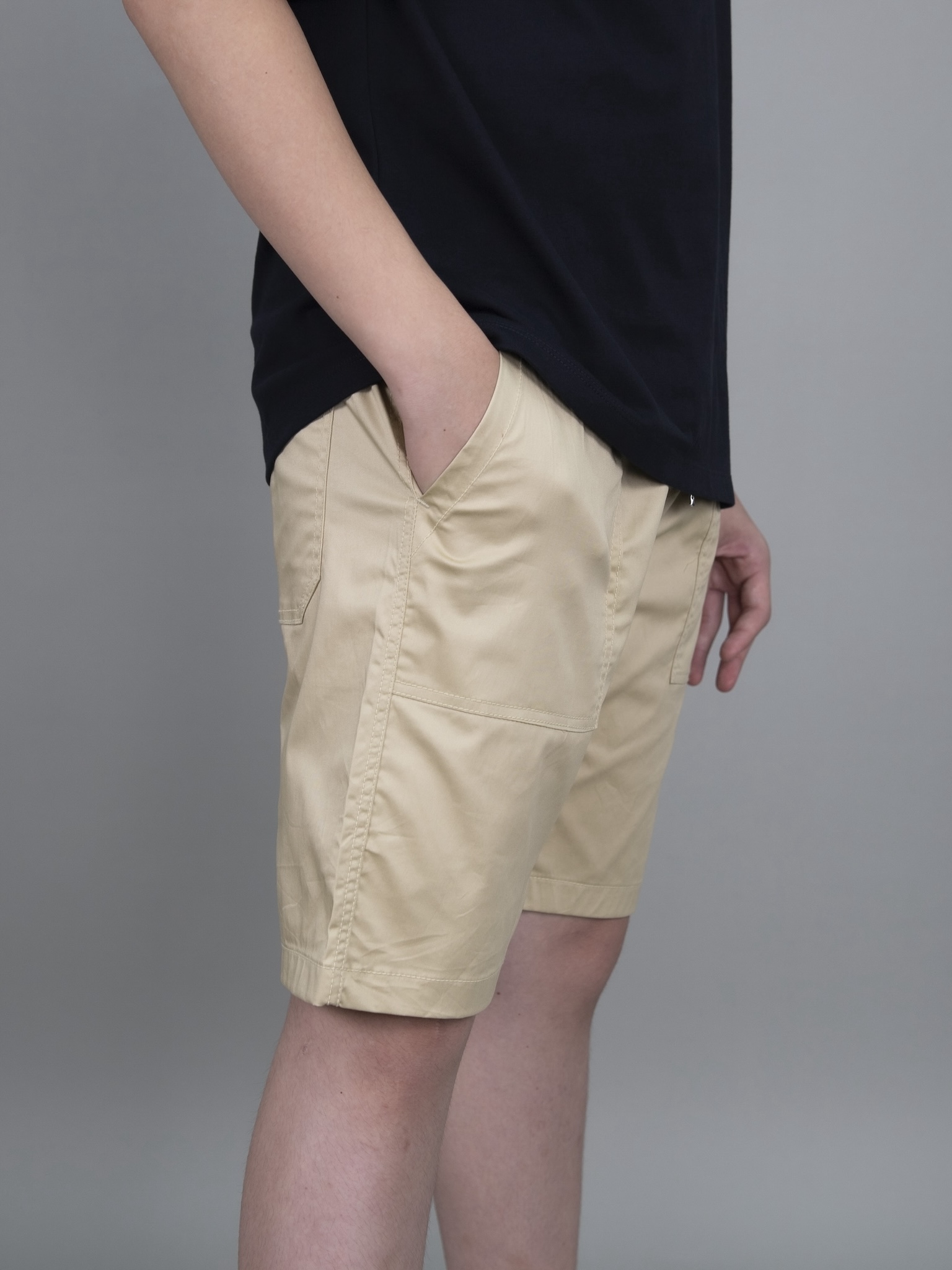 Quần short kaki túi ốp màu be_thumbnail_2