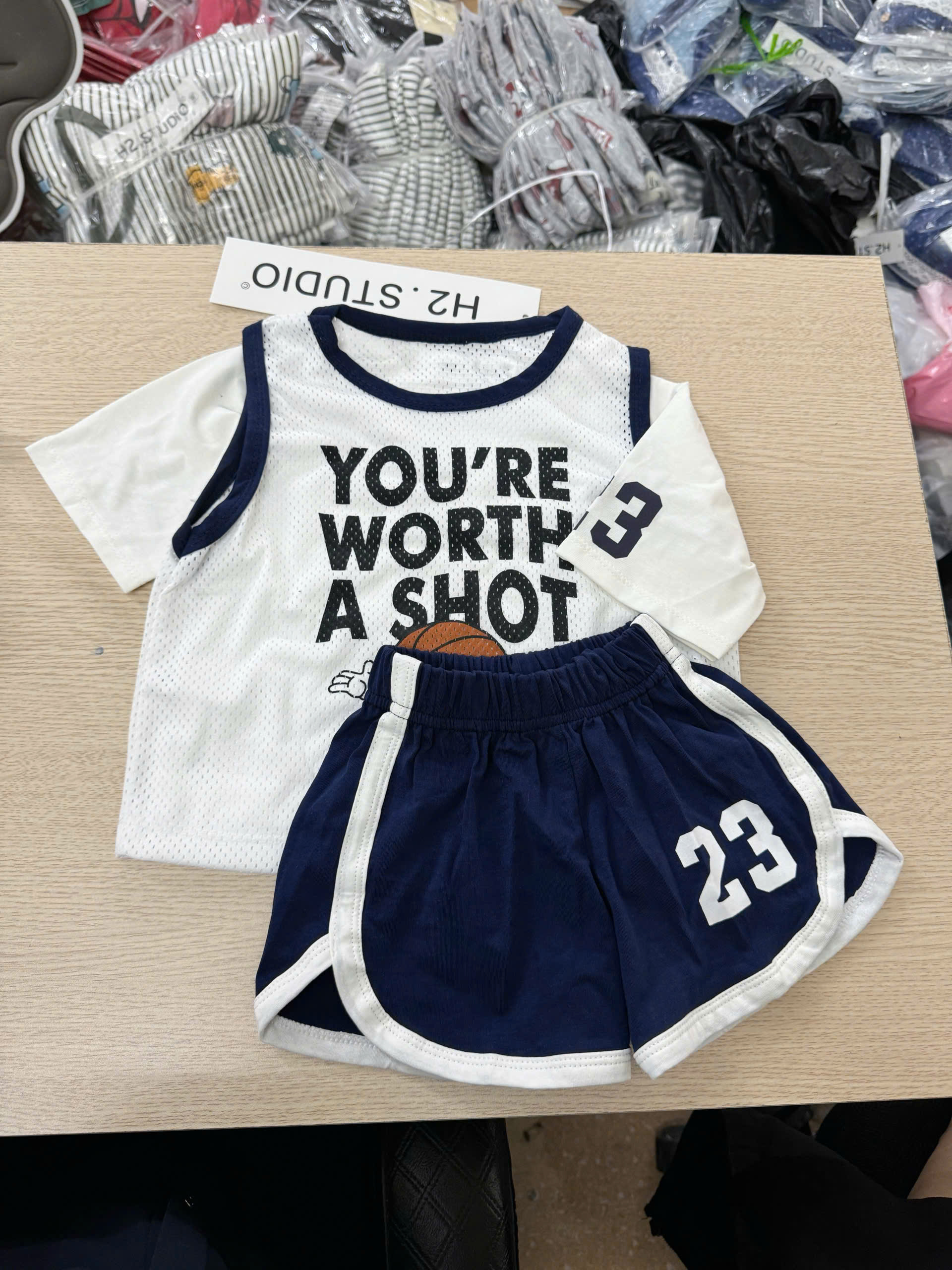 A39 SET 2 ÁO 1 QUẦN YOU'RE WORTH A SHOT - A100.139_thumbnail_1