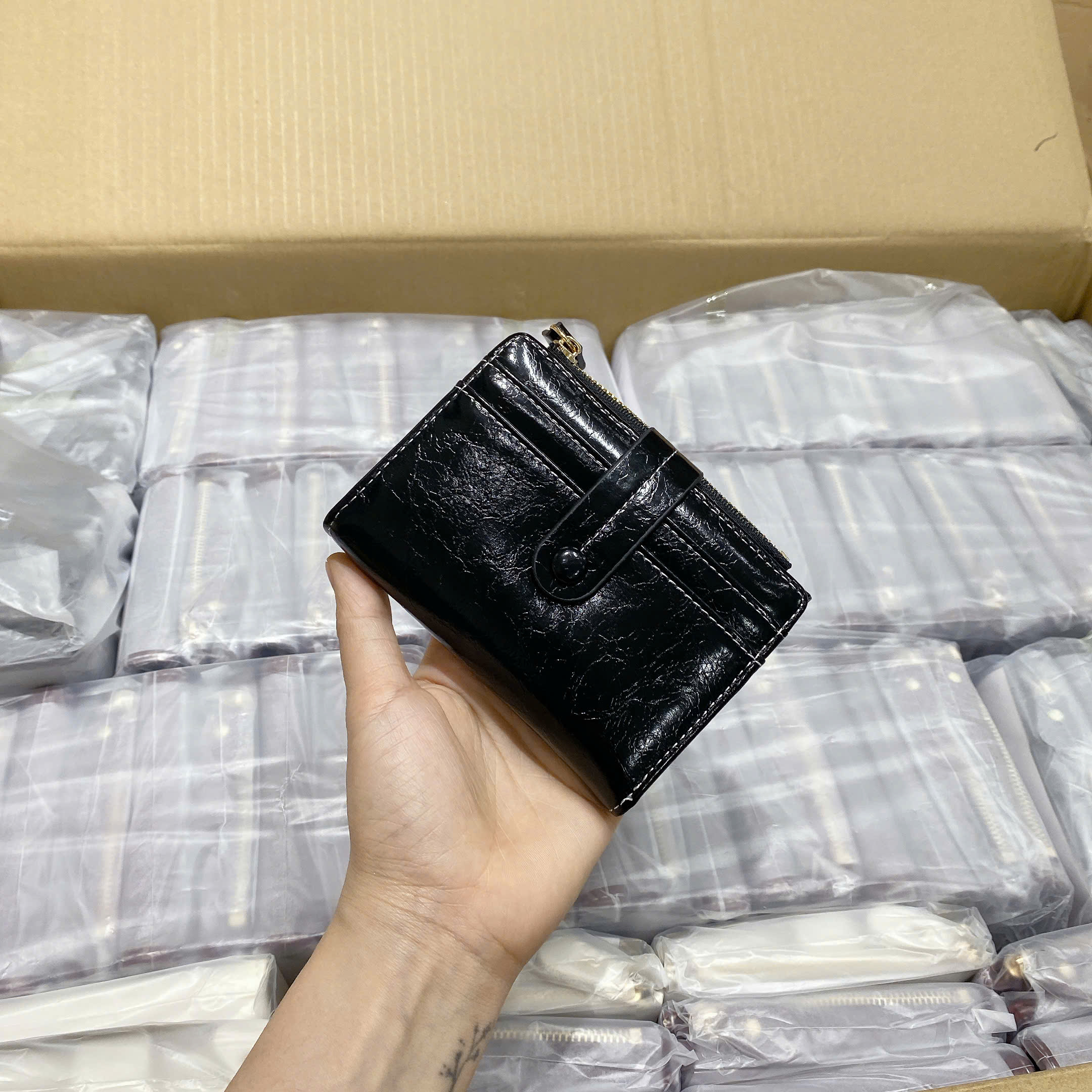 V1 VÍ 6 MÀU_thumbnail_7