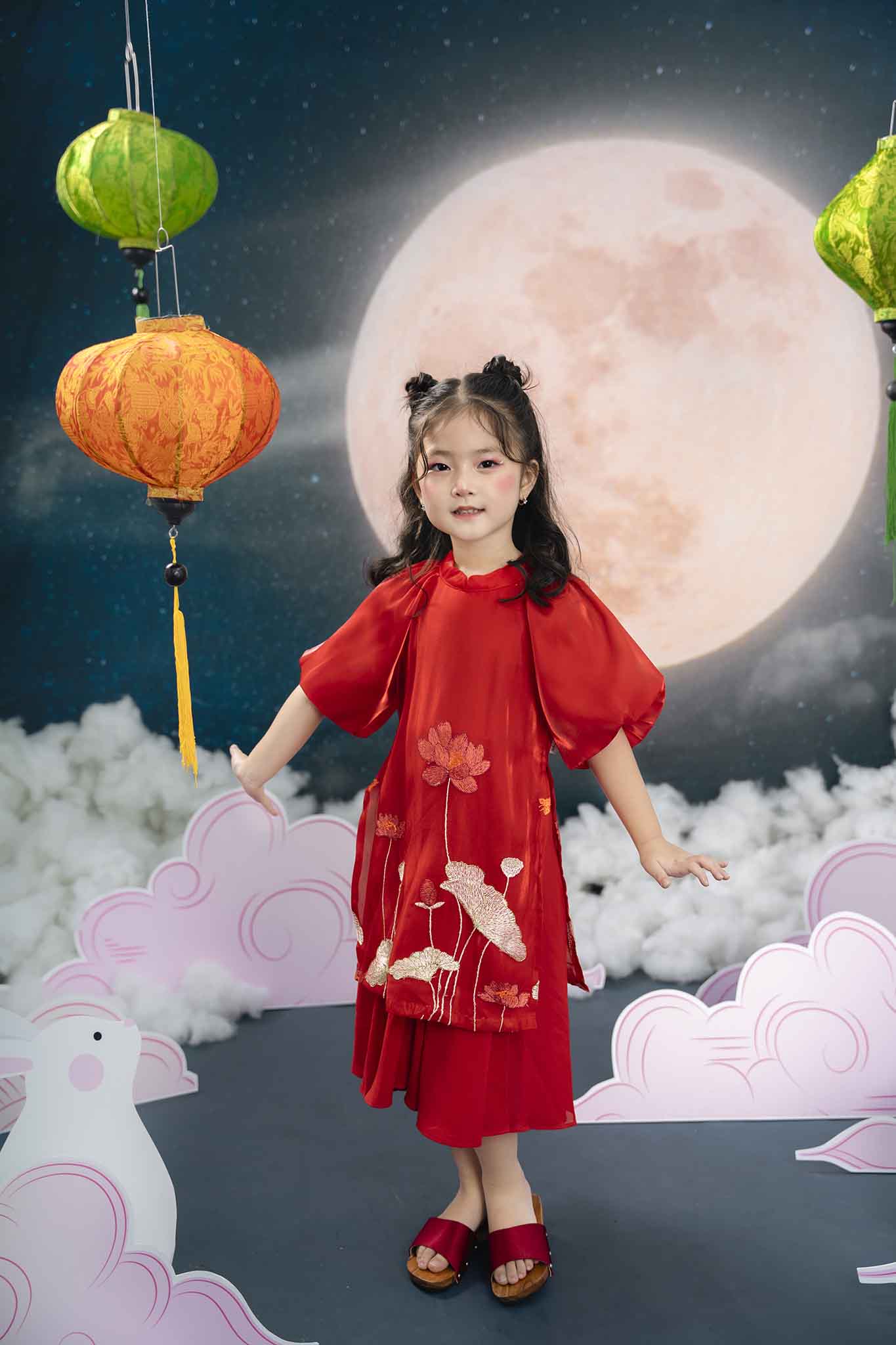 Áo dài thêu hoa sen_thumbnail_2