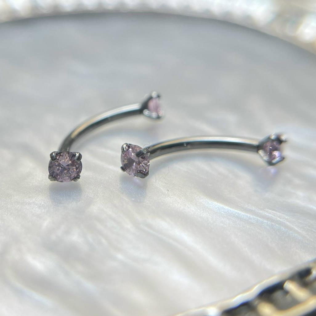 Banana kim cương vặn hồng size 8.