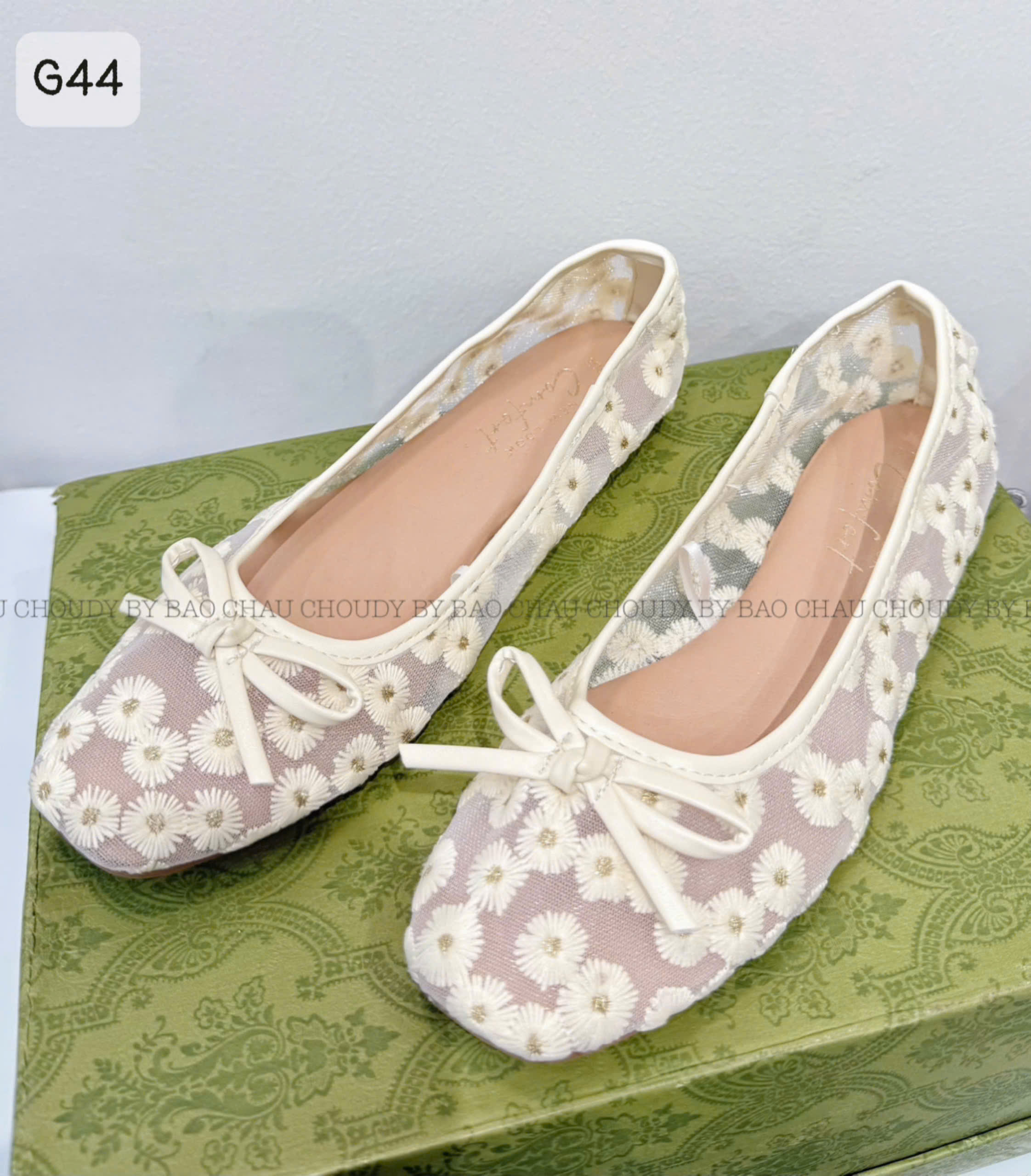 G44 GIÀY BÚP BÊ THÊU HOA