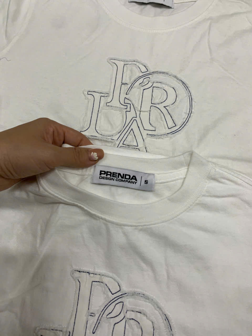 AT705 Áo thun trắng_thumbnail_1