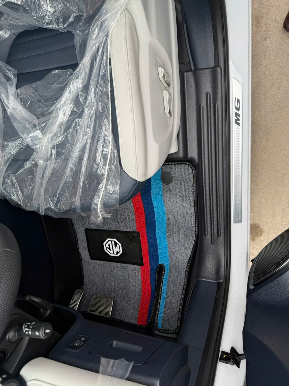 Thảm Lót Sàn Ô Tô Nhựa Đúc TPE MG HS_thumbnail_2