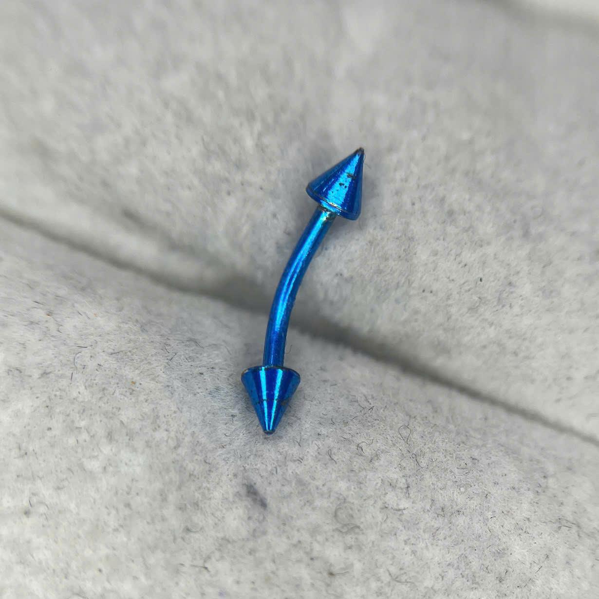 Banana xanh đinh nhọn size 8.