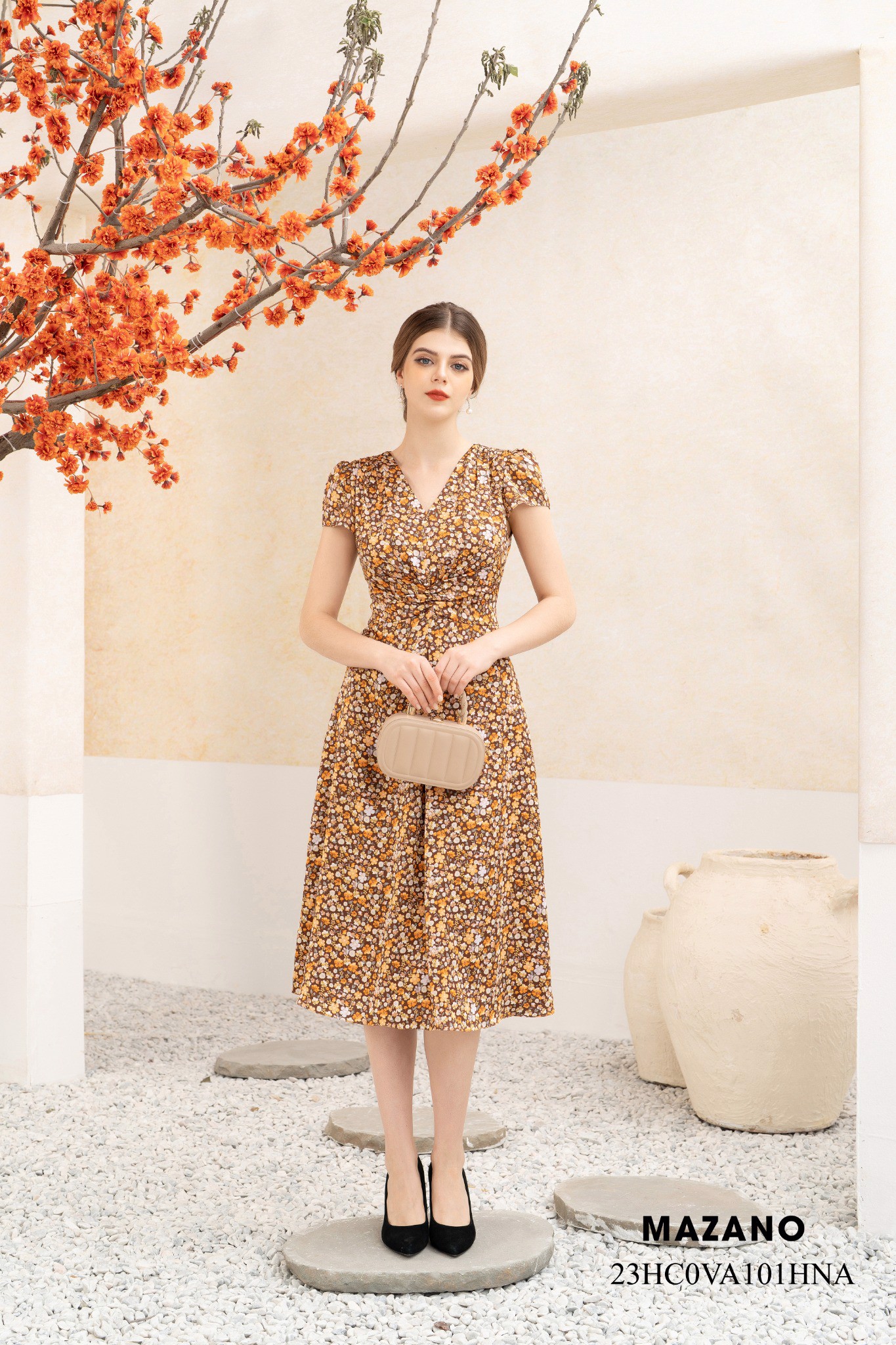 Váy Đầm ôm Chân rủ Vải thô lụa Họa tiết hoa nhí Cổ V Tay ngắn Dài ngang bắp chân_thumbnail_2