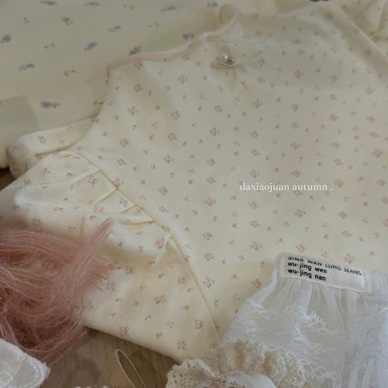 (G150) Áo thun mỏng hoạ tiết 5 màu Heyhoney_thumbnail_2