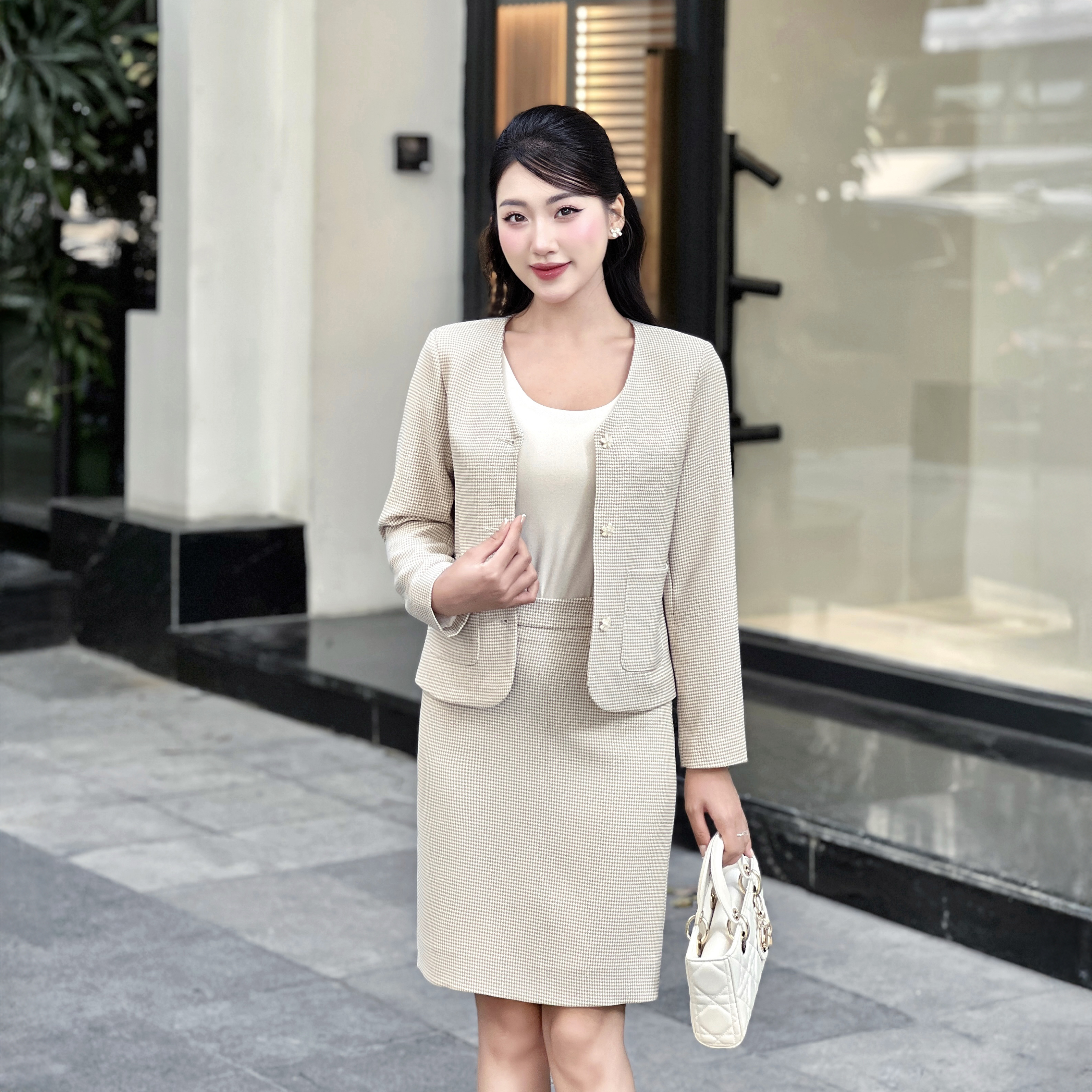 Áo dạ tweed Narsis L24021 màu nâu trắng, thiết kế tay dài, phong cách nhẹ nhàng._thumbnail_4