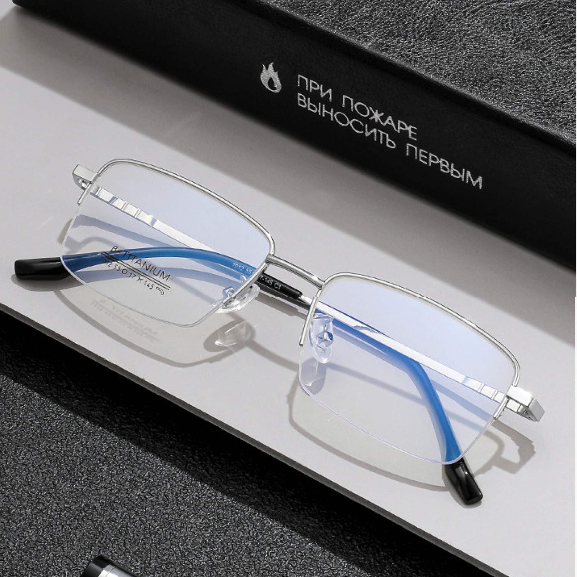 Signature Titanium Classic Model DP69 Silver