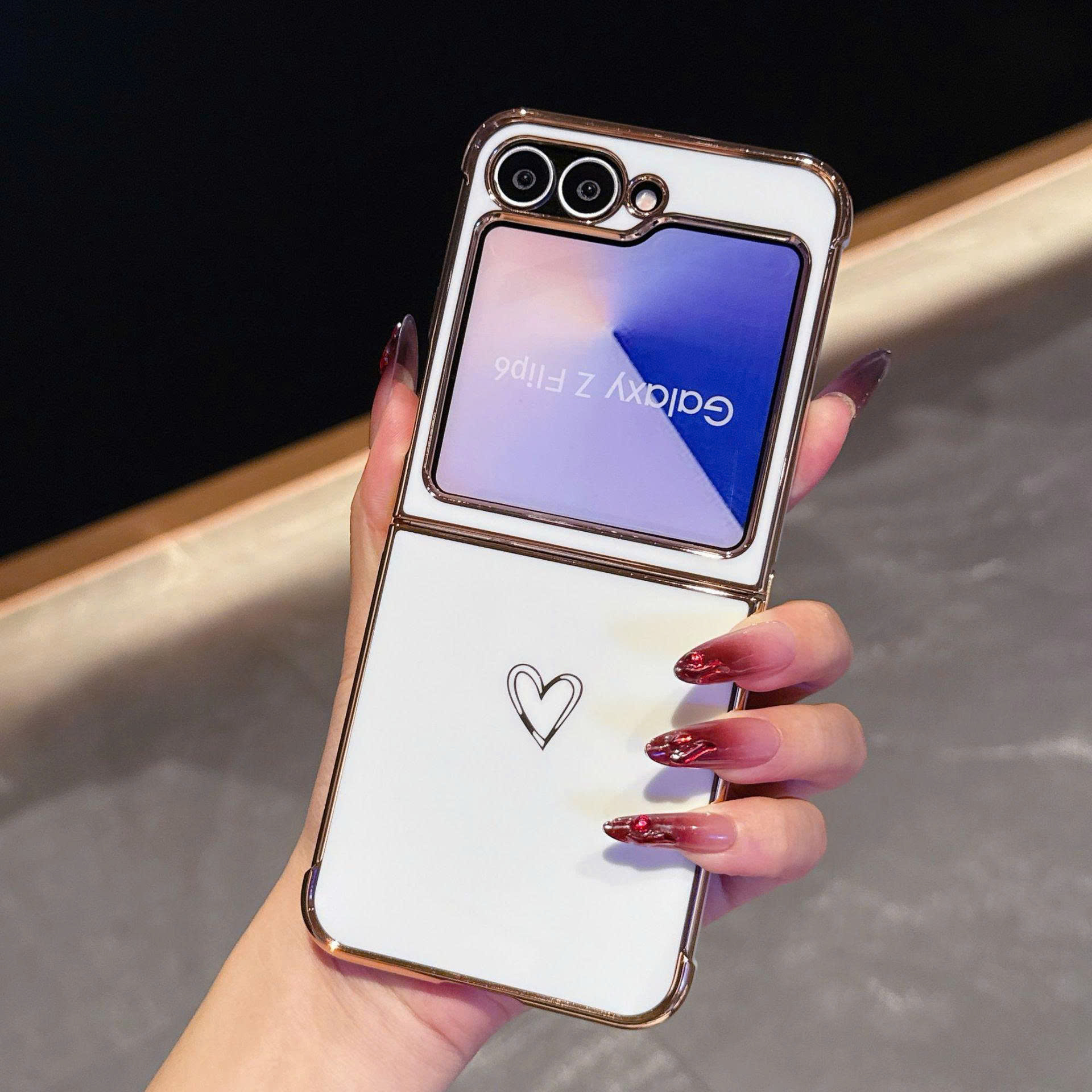 ỐP LƯNG ĐIỆN THOẠI_thumbnail_2