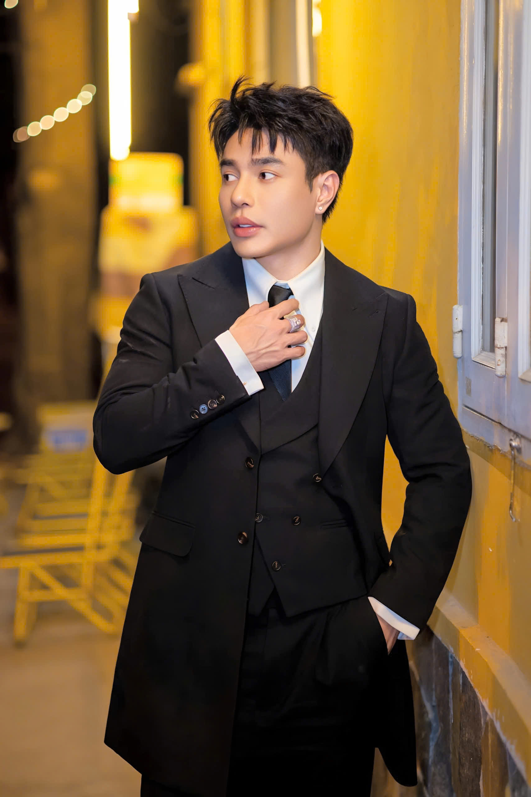 z6650342610517_7949953b39ff48bcfe53b21eac107939