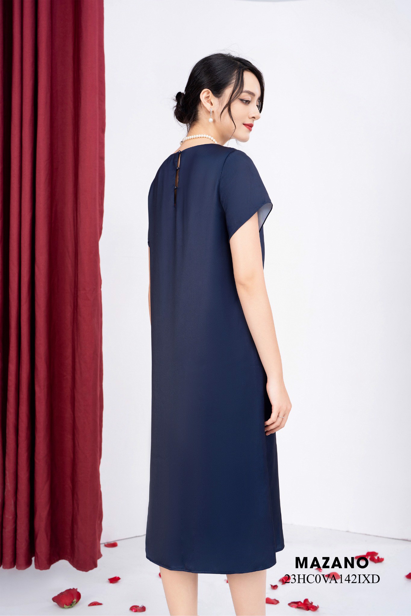 Đầm suông vừa họa tiết in_thumbnail_2