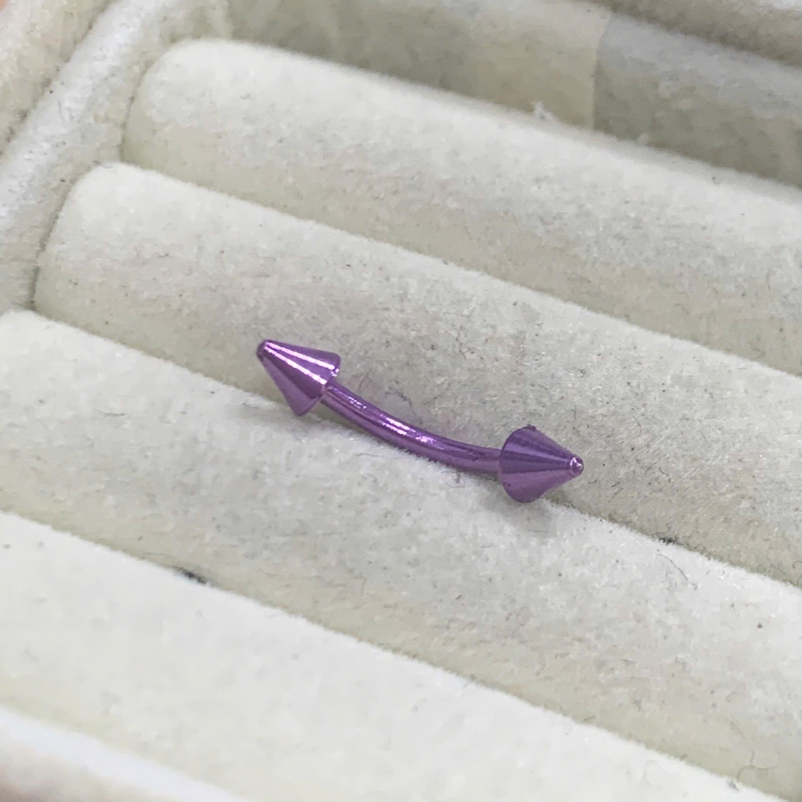 Banana tím đinh nhọn size 8.