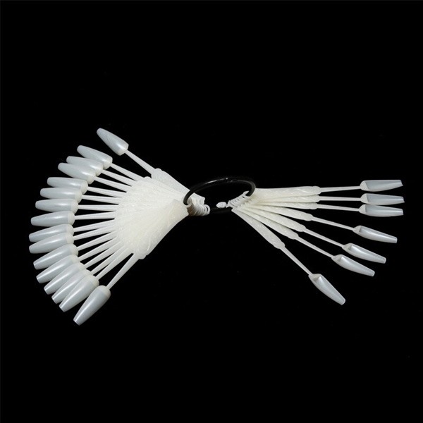 Móng mẫu - dạng que - Thang - Đục