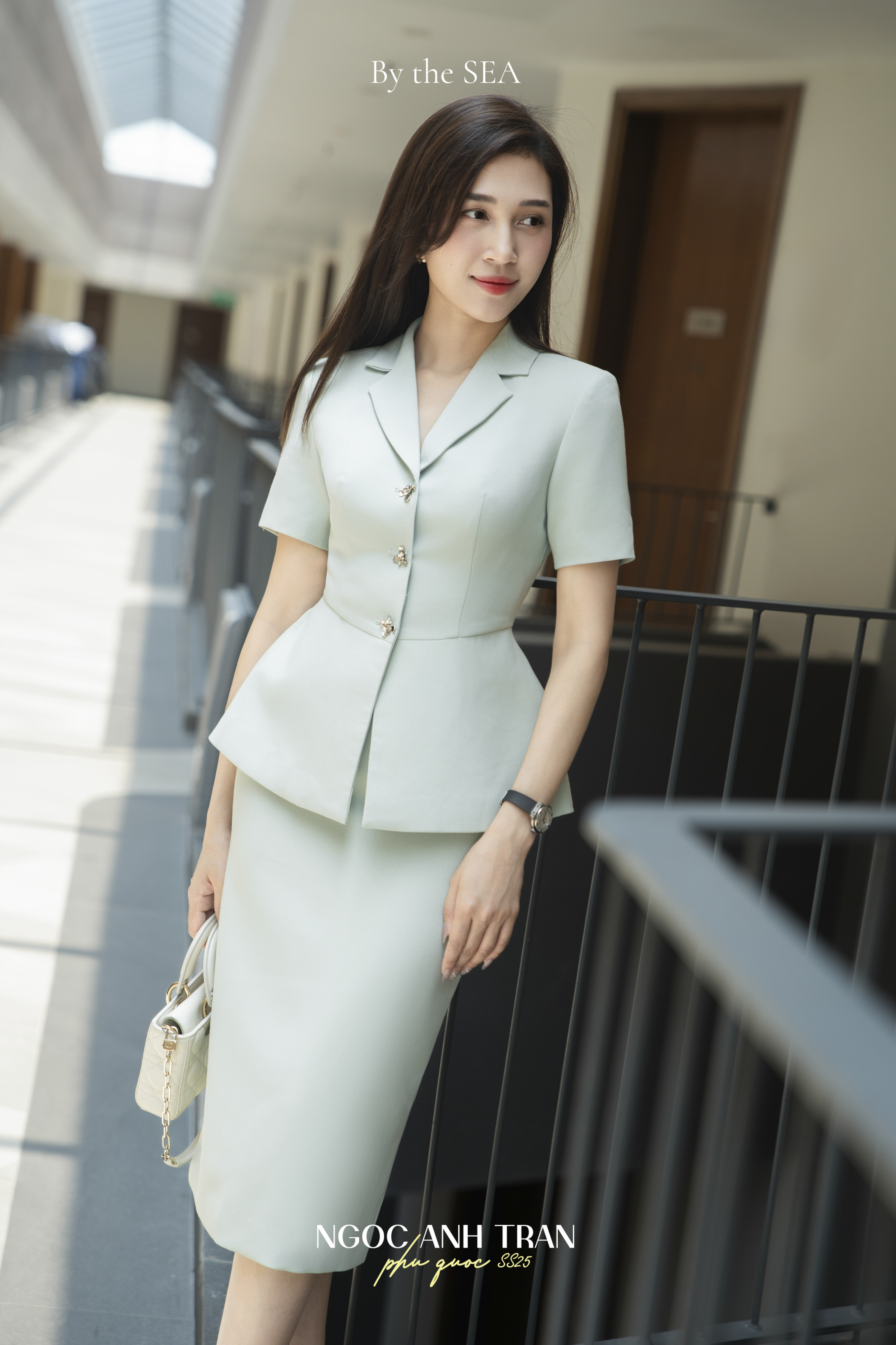 V039 Set BÌNH AN - Áo vest và chân váy xanh mint