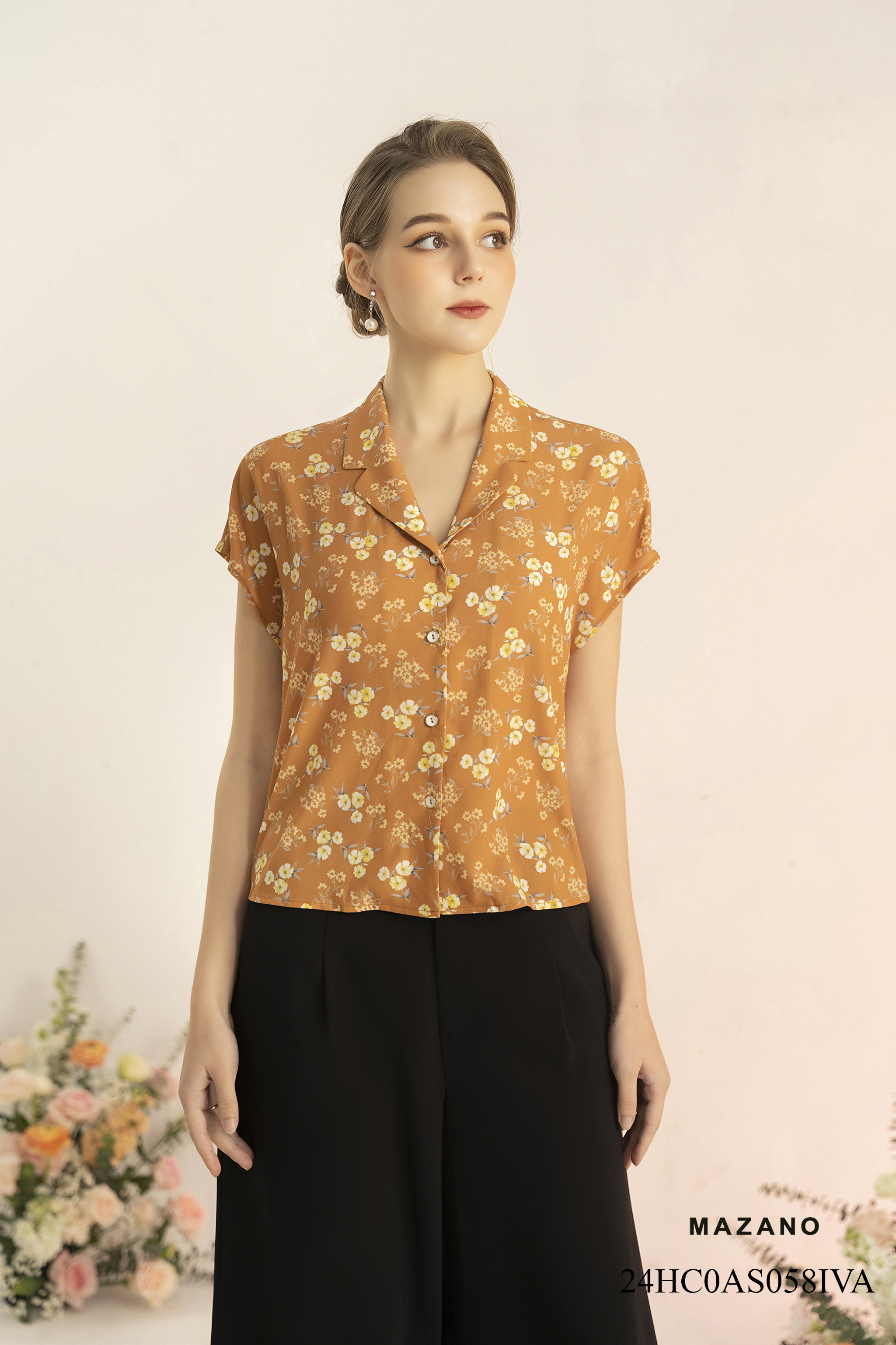 Áo top cổ hai ve cách điệu