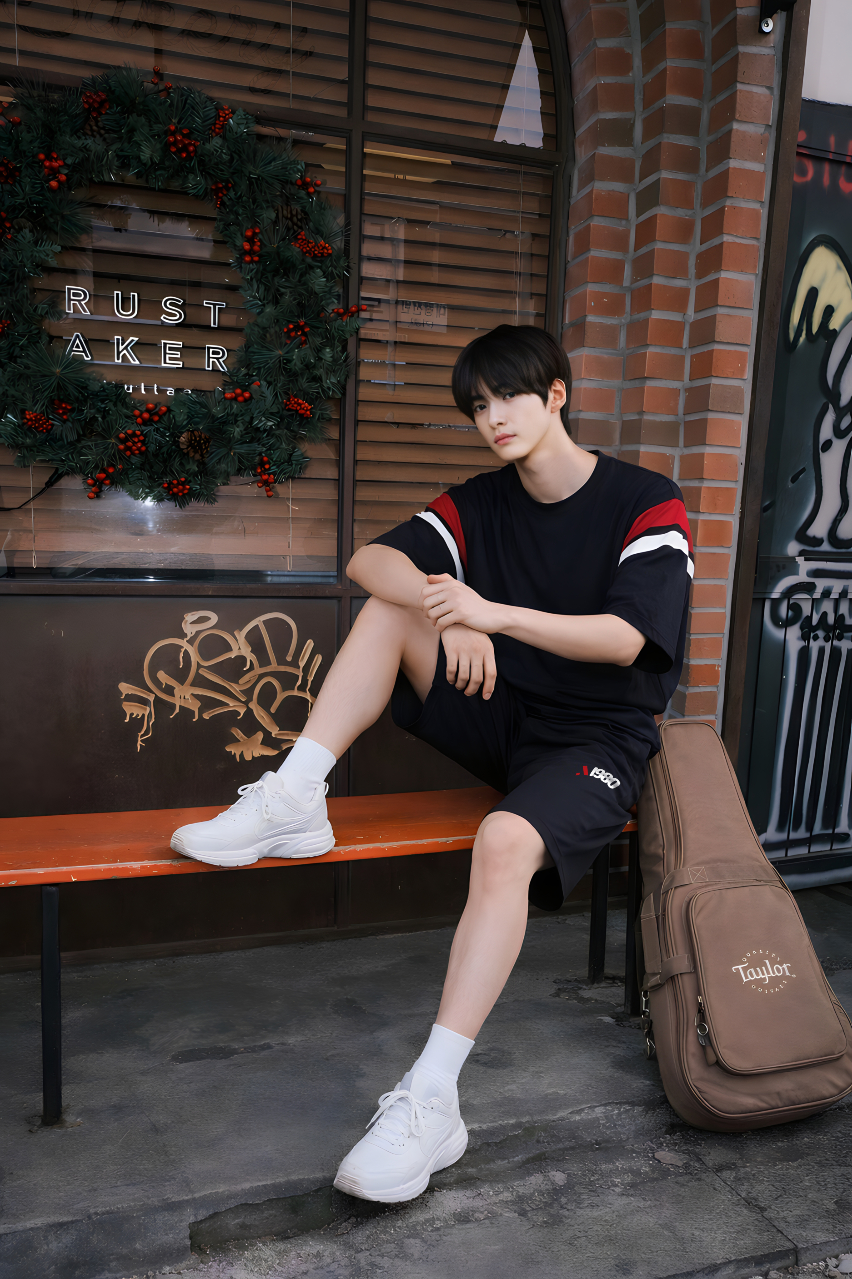 Quần short nỉ bé trai màu đen 1980_thumbnail_2