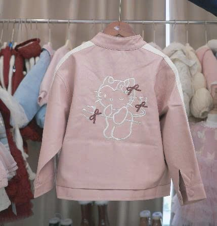 (M166) Áo khoác da bomber hoạ tiết Hello Kitty