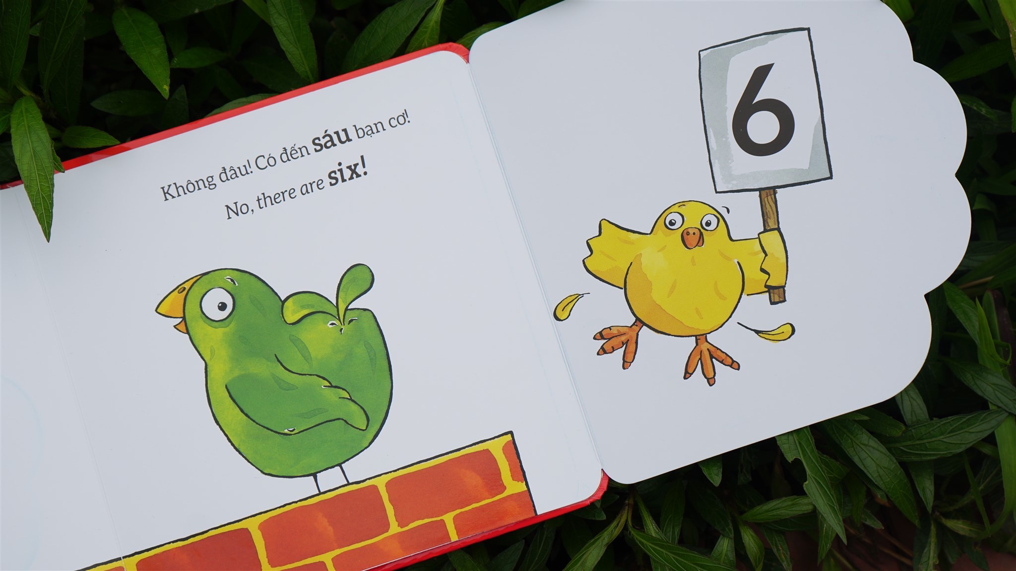 Combo 4 cuốn sách song ngữ Tương tác lật mở_thumbnail_4