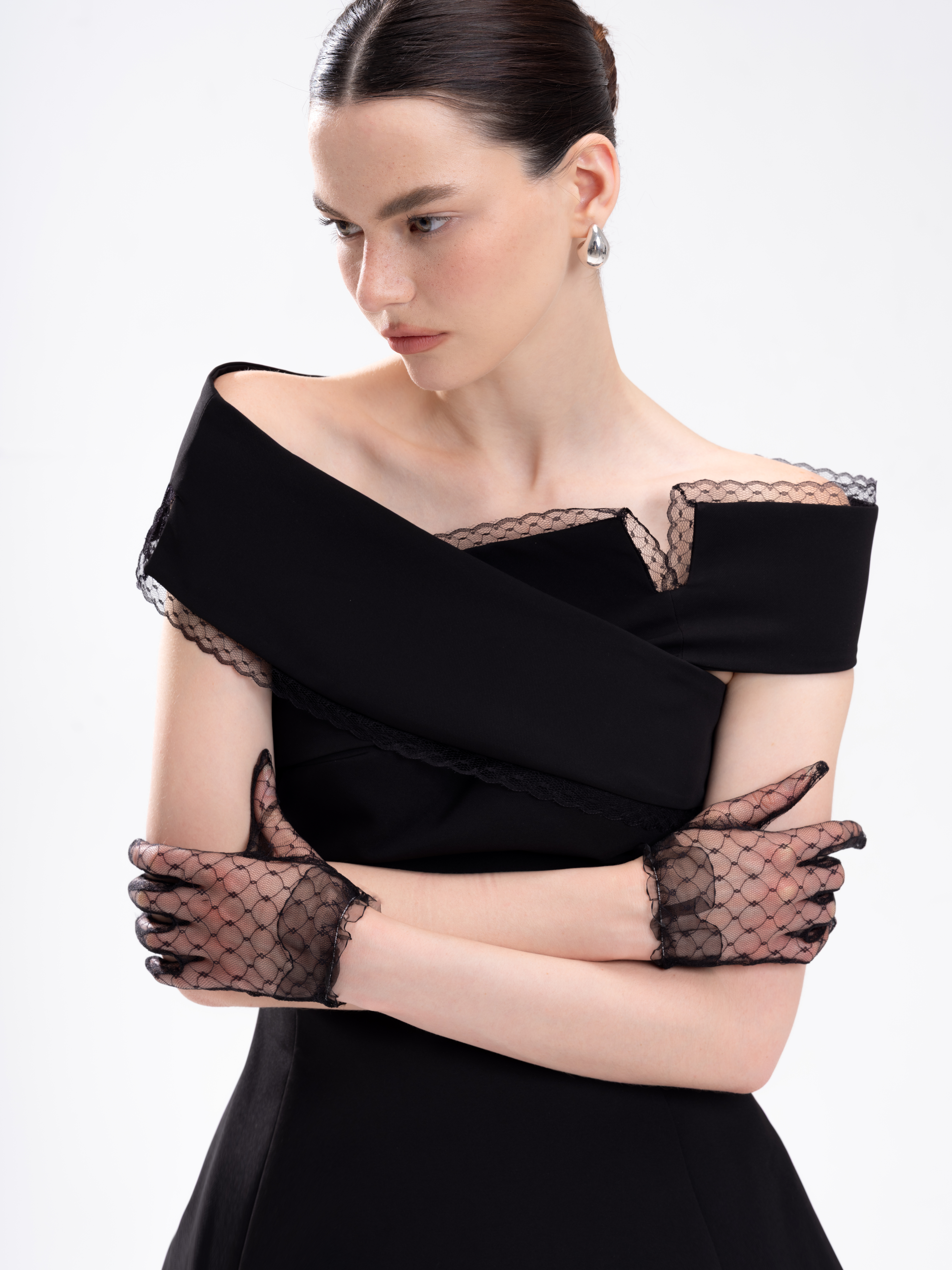 TYCHE Top_thumbnail_4