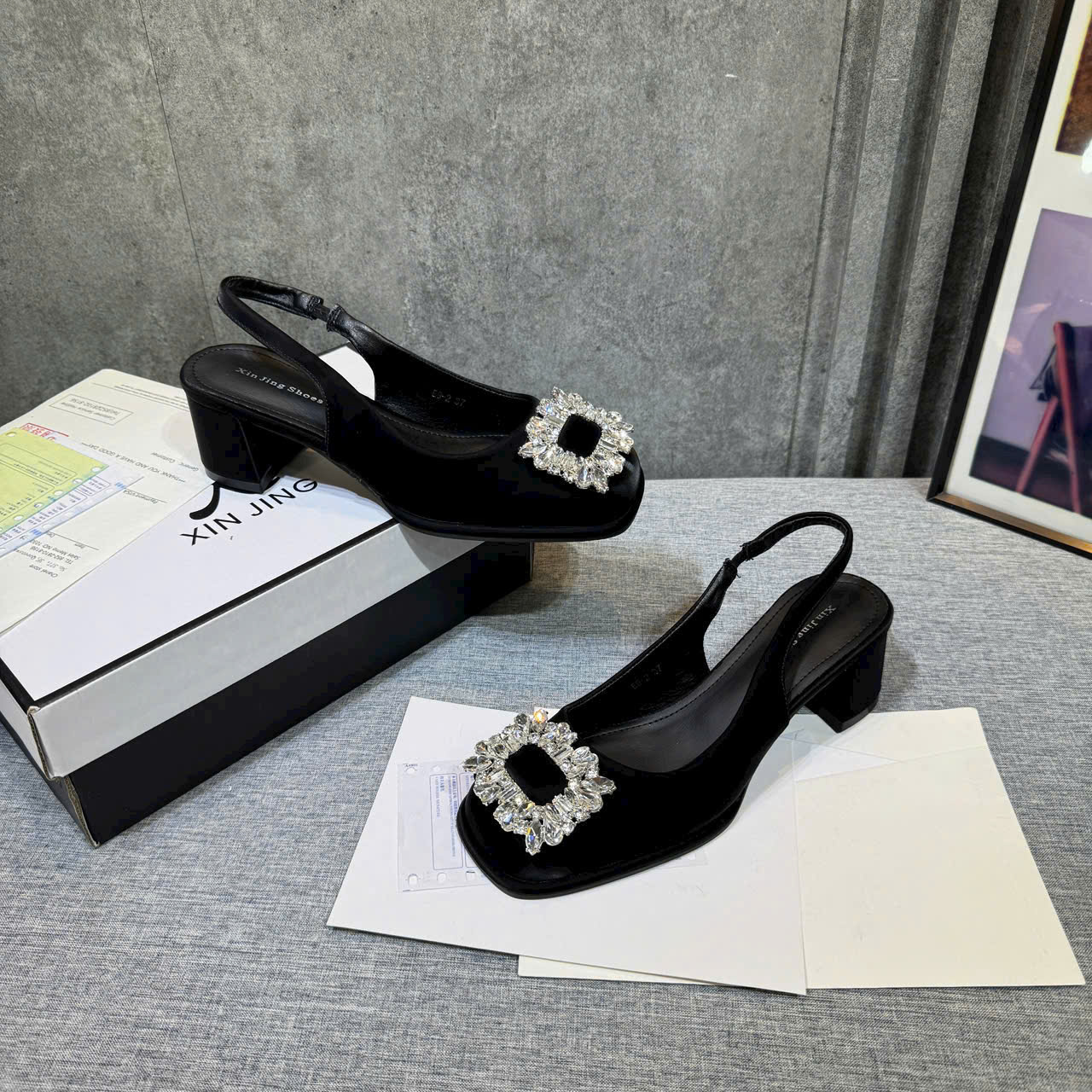 👠….giày Xinjing khoá đá_thumbnail_2