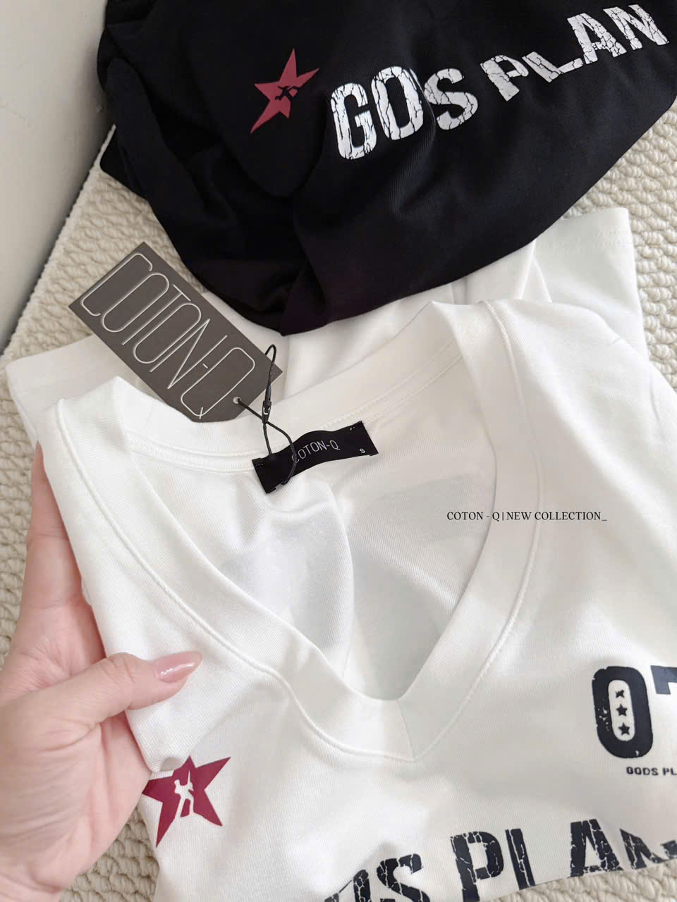 Áo cổ tim tay dài ( ĐEN )_thumbnail_1