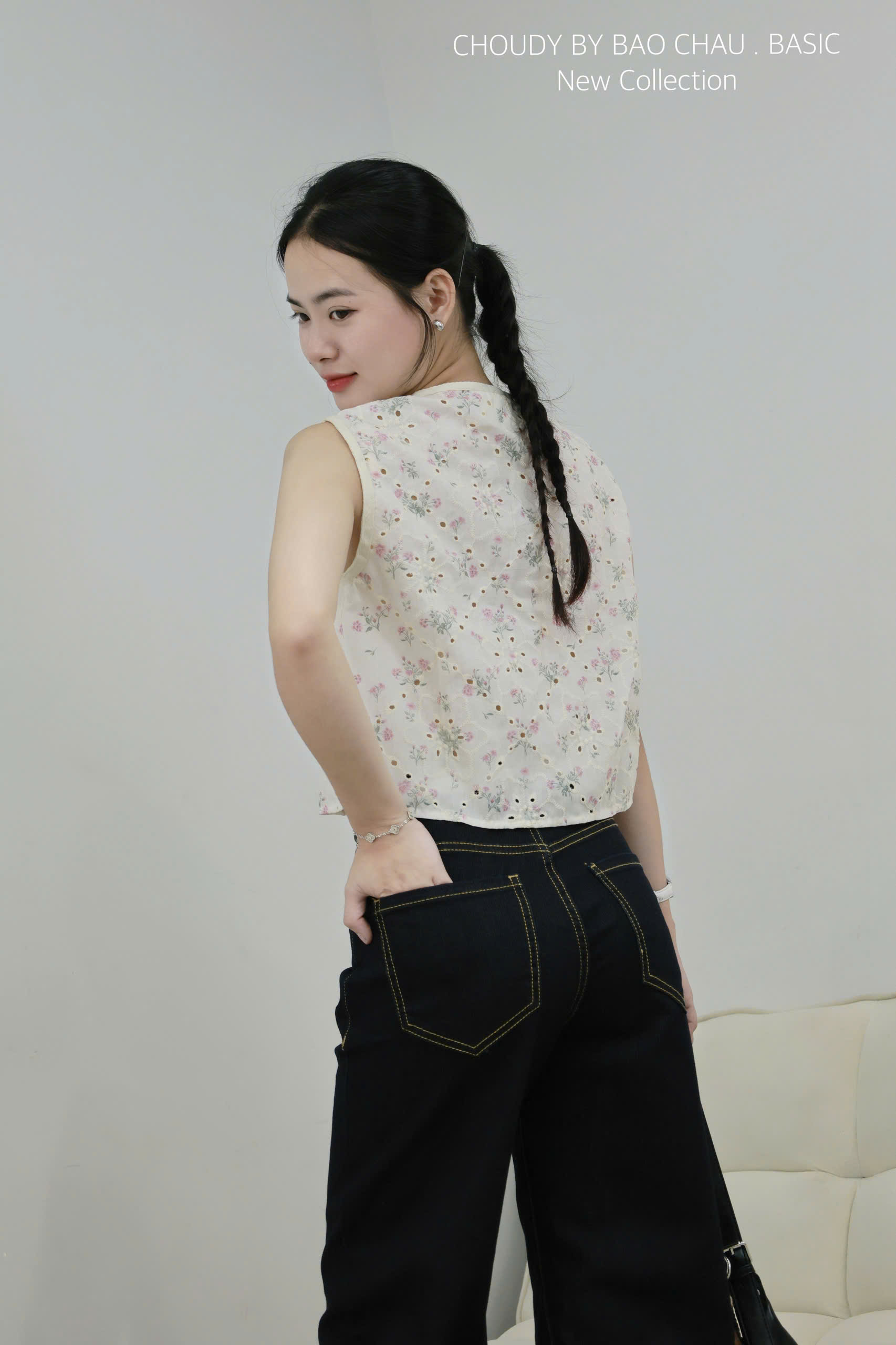 SALE U142_thumbnail_7