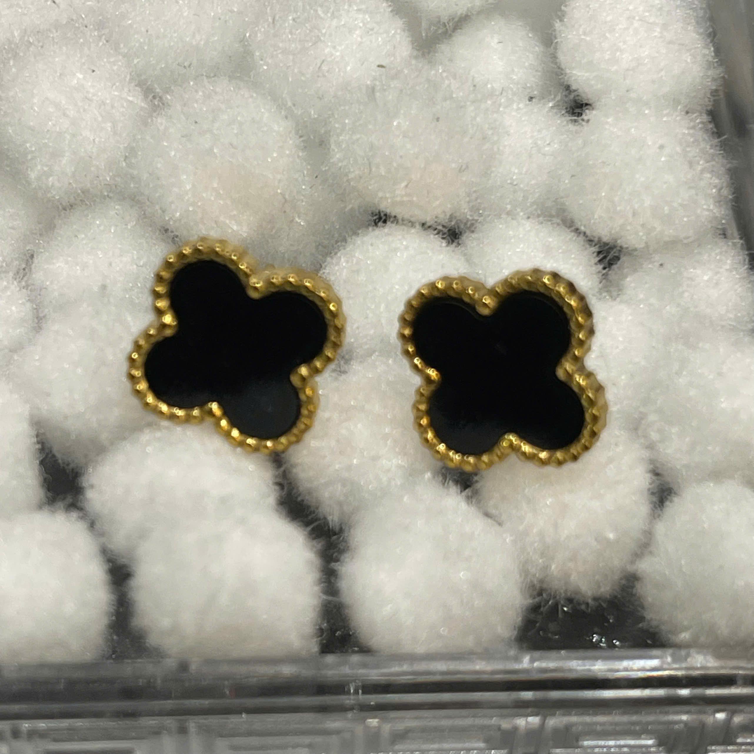 khuyên kiểu cặp cỏ bốn lá màu đen tuyền bí viền bi vàng bí ẩn ninja nhiệt huyết _thumbnail_2