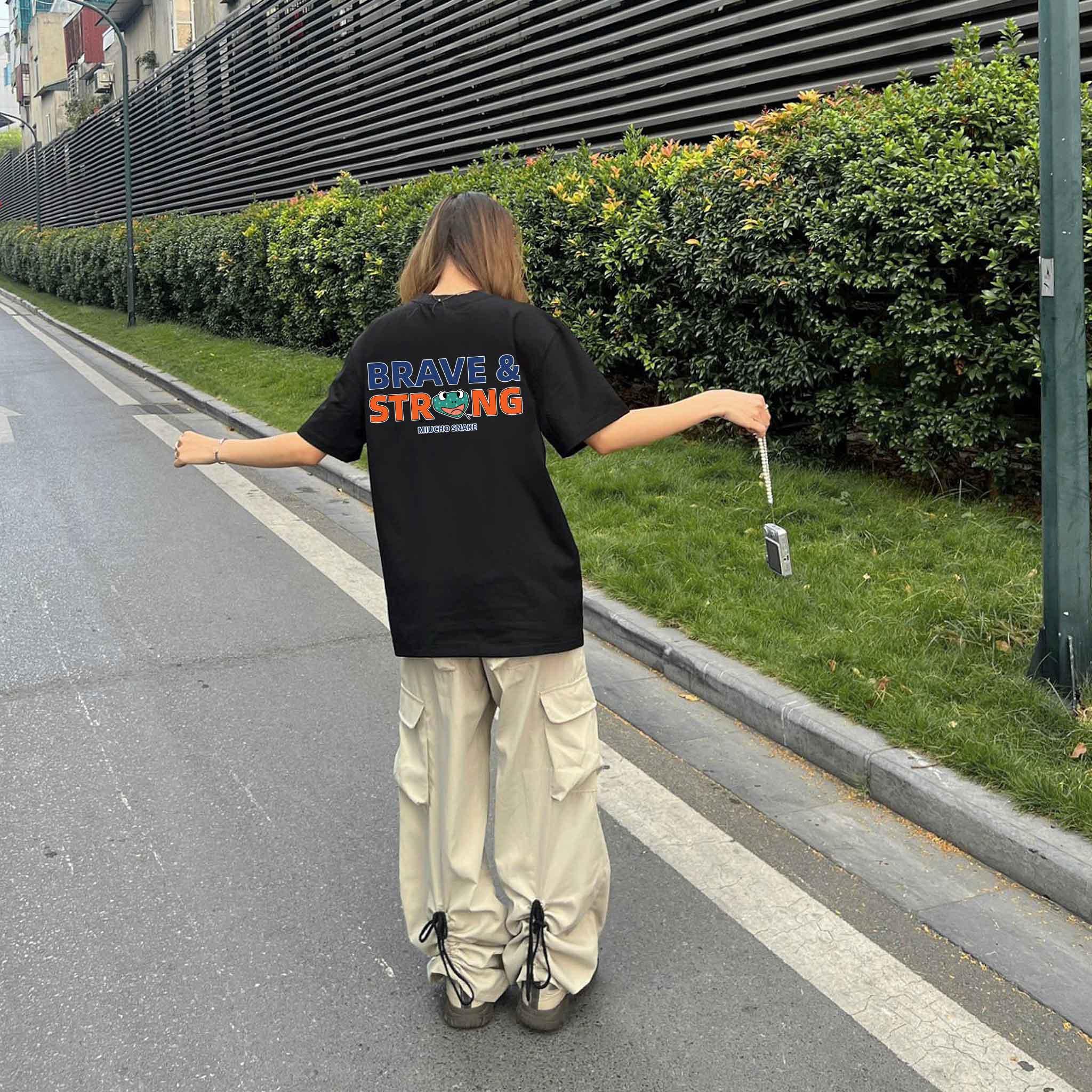 Áo thun nữ form rộng 12 con giáp tuổi Tị ( tuổi rắn) ATD425 Miucho cotton cổ tròn in graphic_thumbnail_3