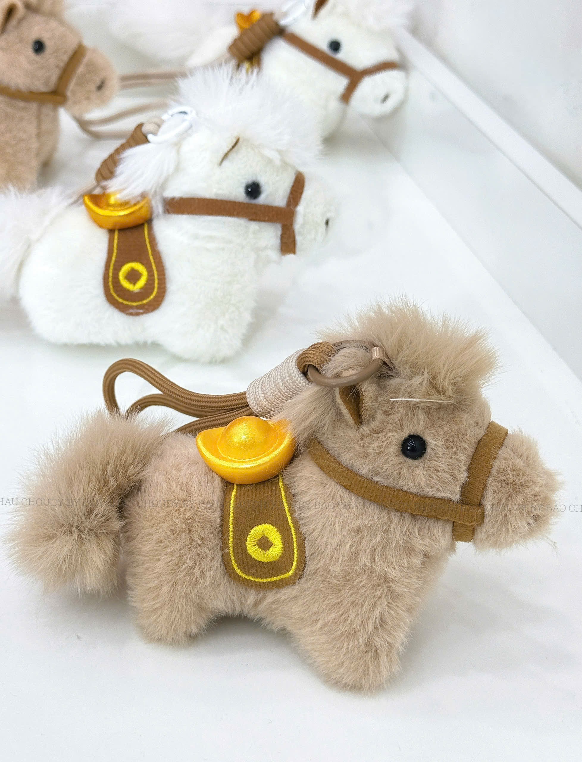 M32 MÓC KHÓA  NGỰA 2 MÀU_thumbnail_5