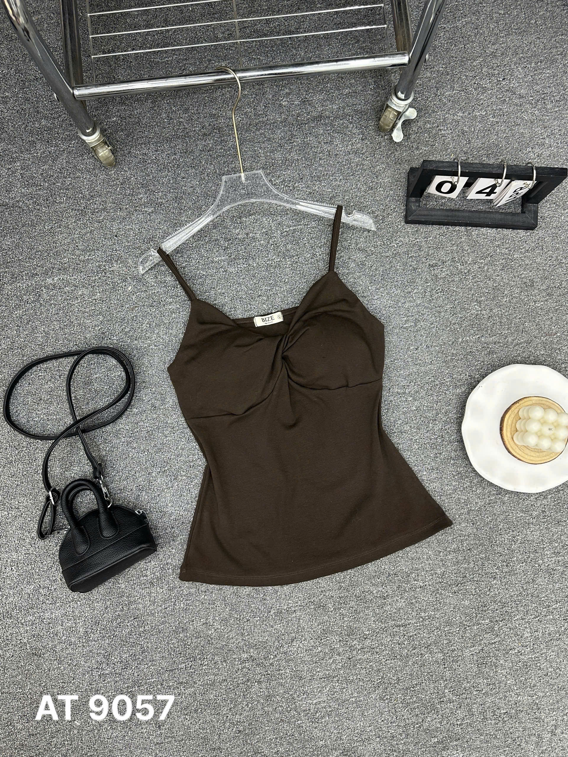 BIGSIZE-Áo 2 dây xoắn ngực T- AT9057_thumbnail_16