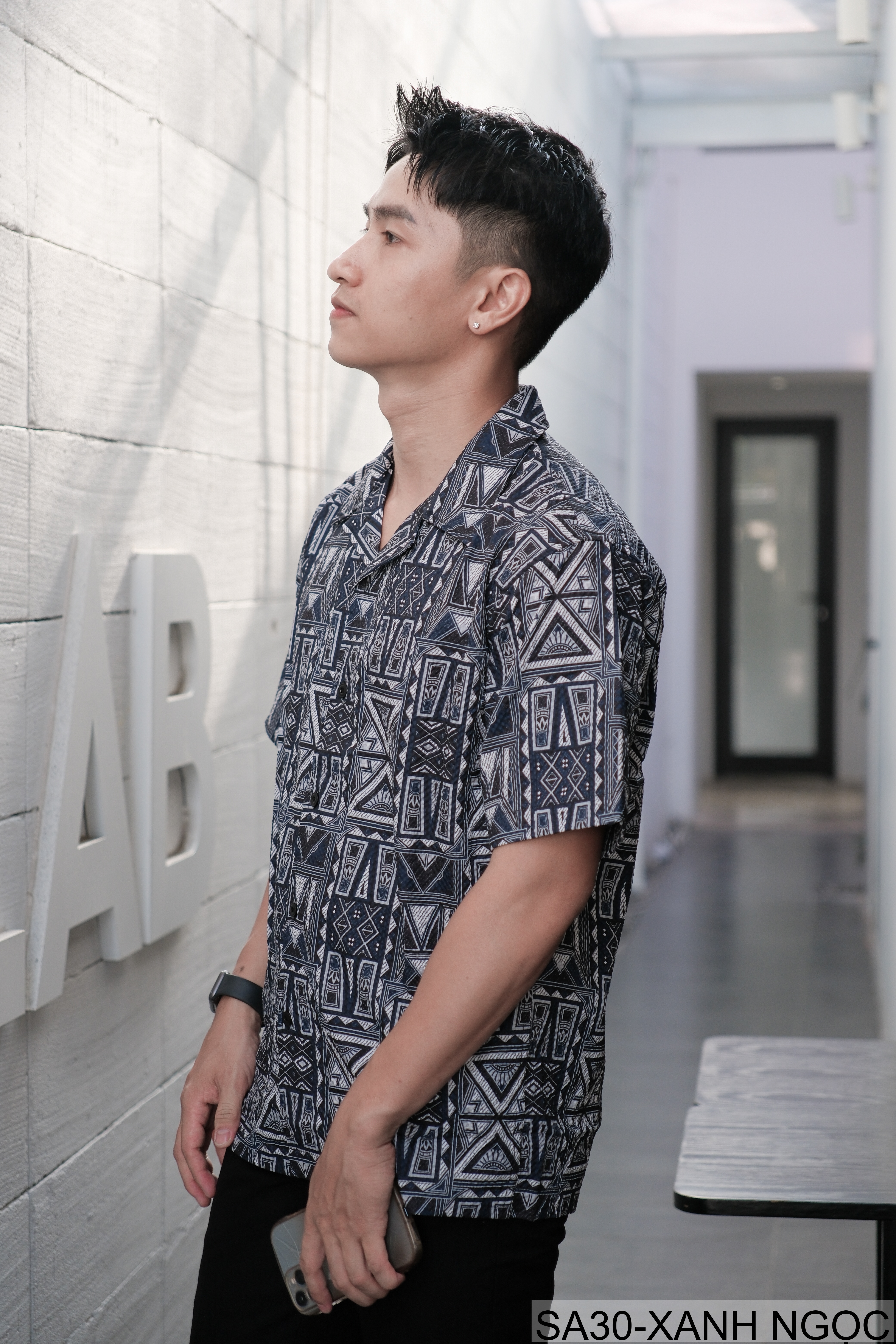 SA30 - Áo sơ mi nam ngắn tay in hoa kiểu Nhật, chất liệu polyester mềm mại, phong cách tươi tắn_thumbnail_3